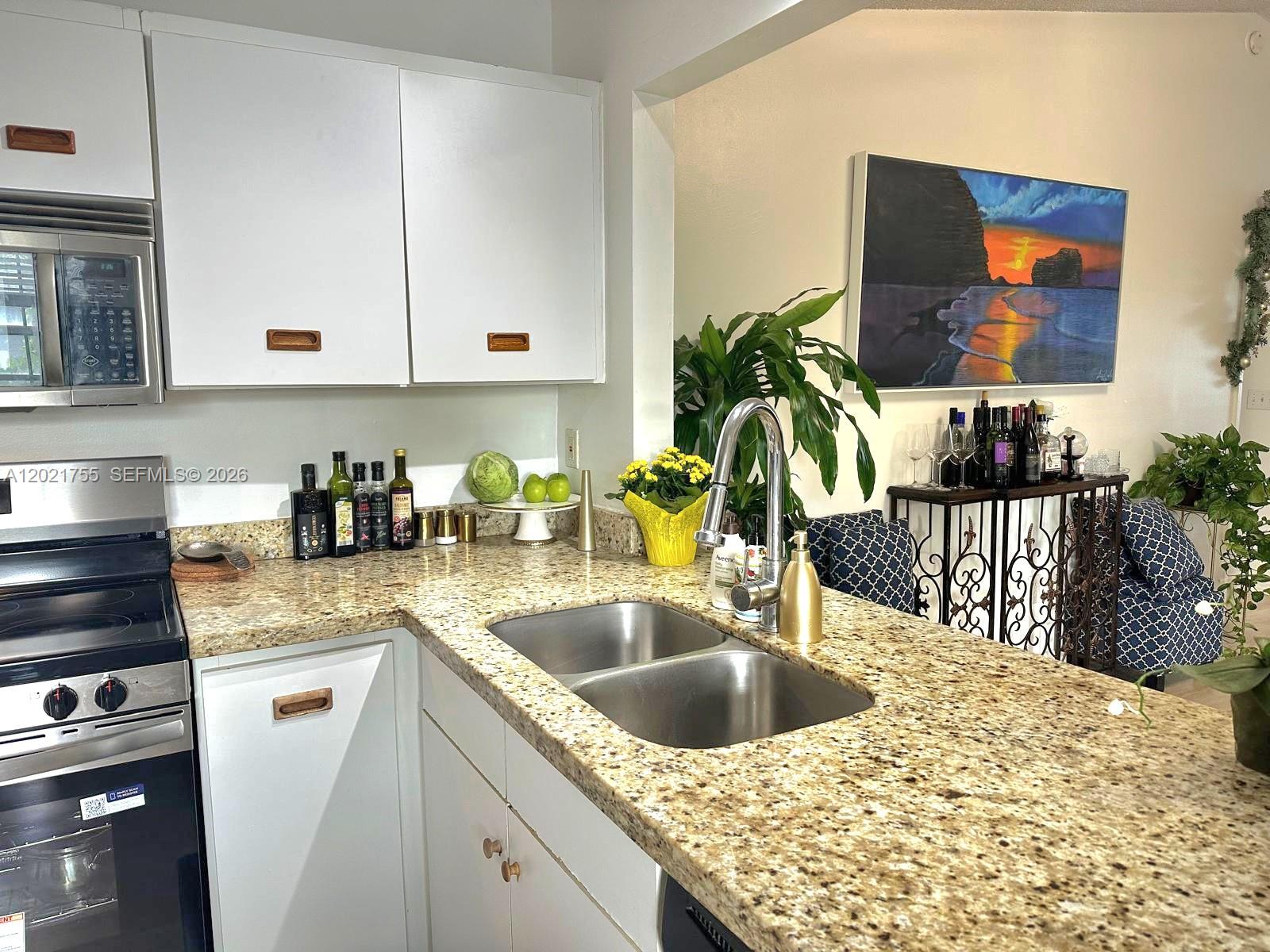 Property photo # 7