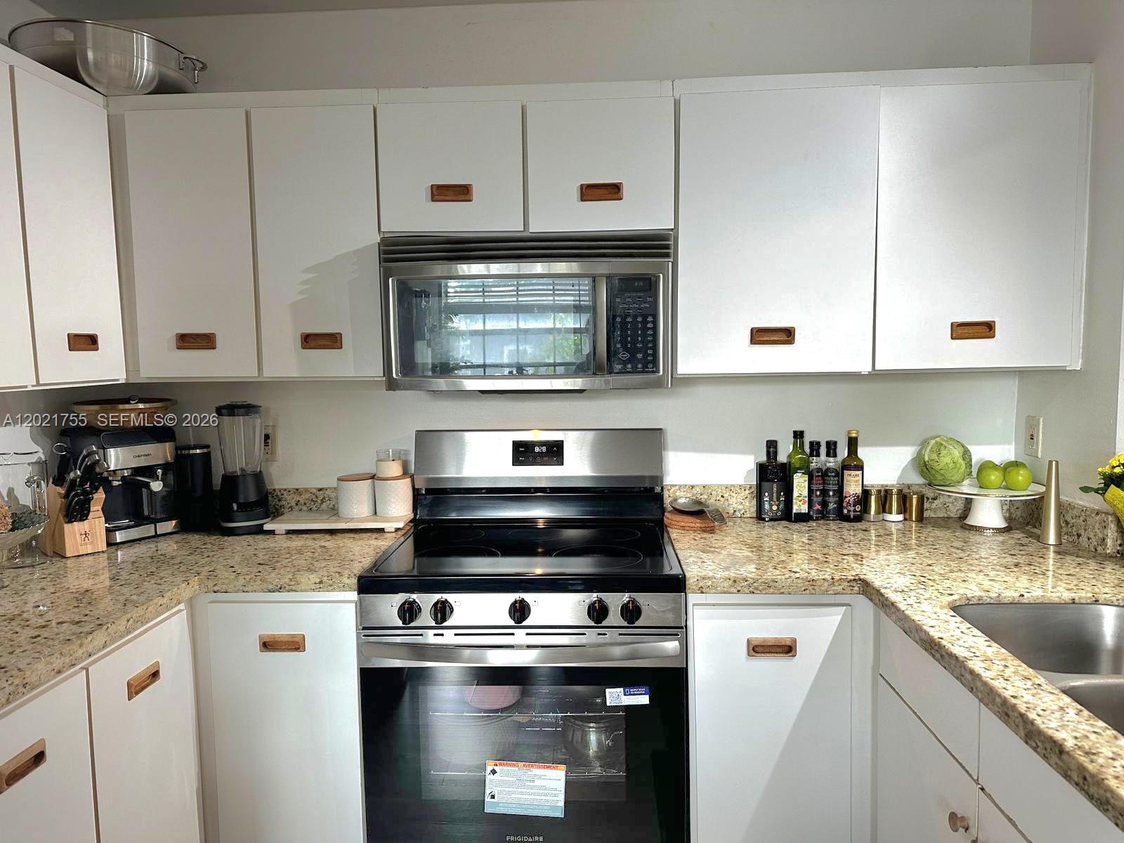 Property photo # 8