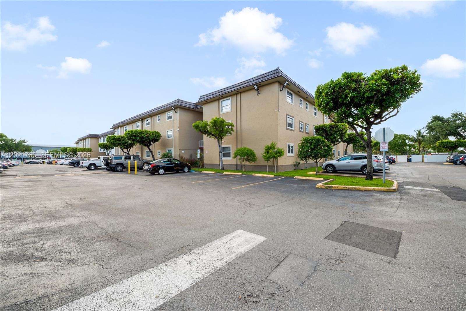 Royal Palm Gardens Condo