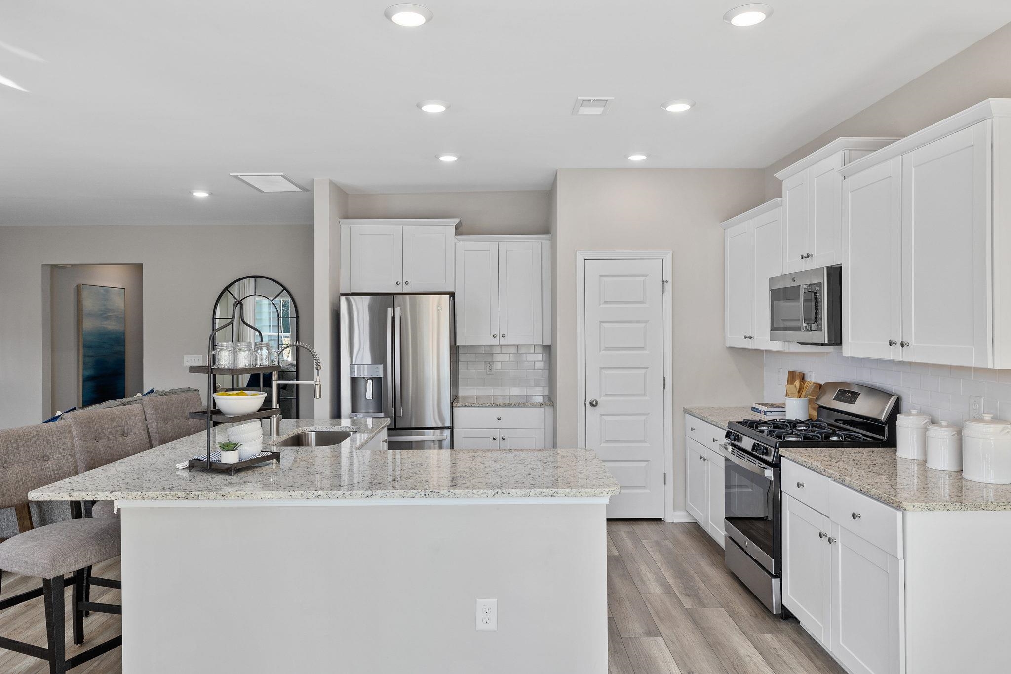 2612884 | Photo 6