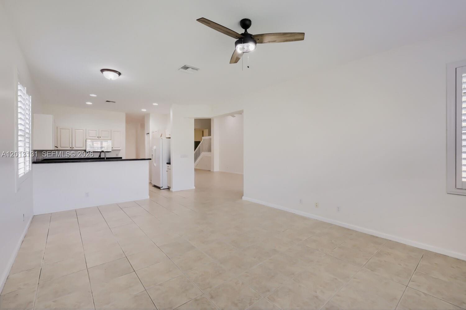 Homes for sale in Atlantis, FL | 117 Palm Cir, Atlantis, FL 33462 | MLS# A12013131
