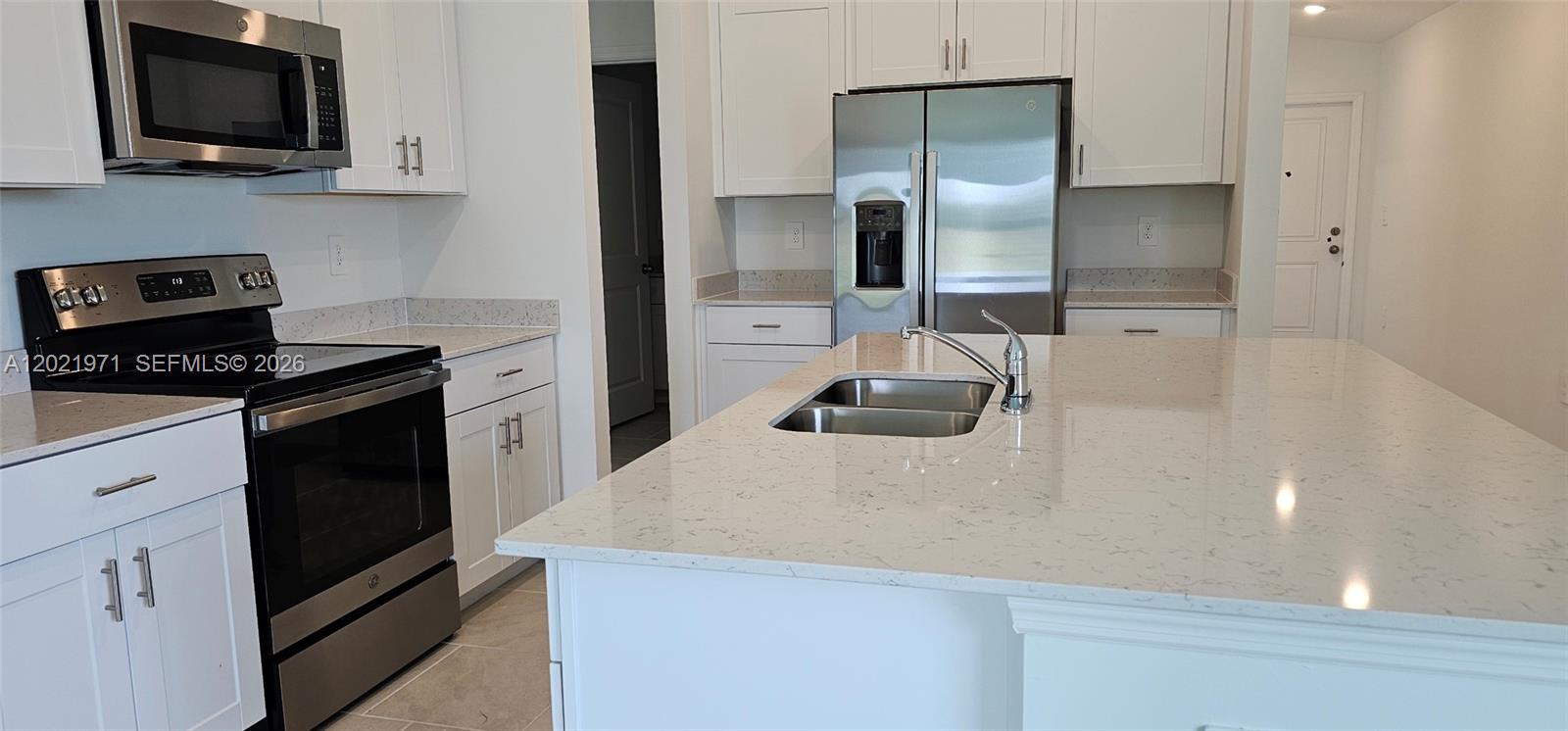 Property photo # 4