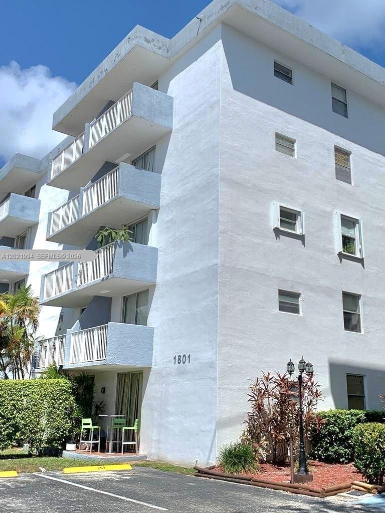 North Bay Villas Condo
