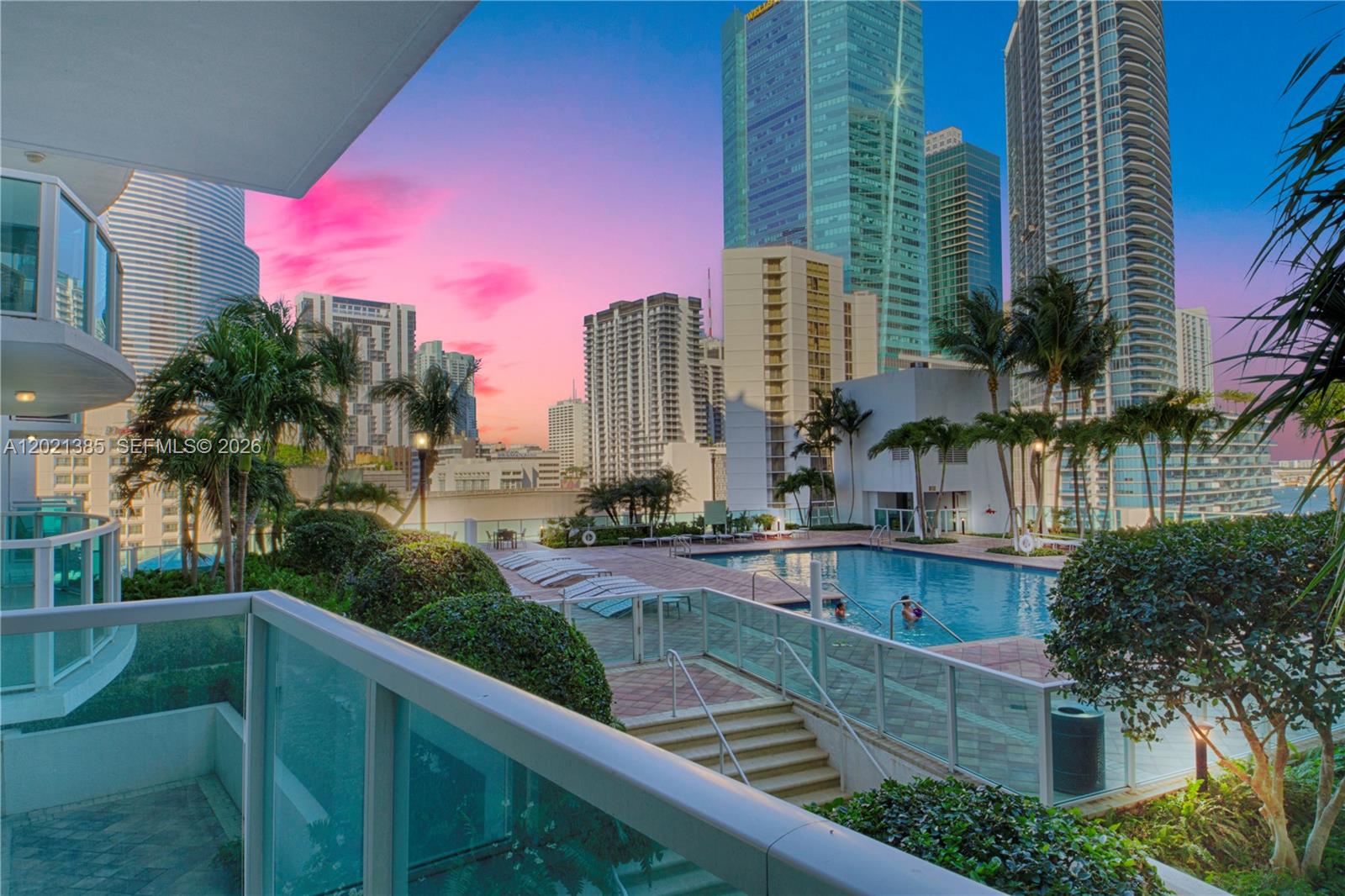 Brickell On The River N
