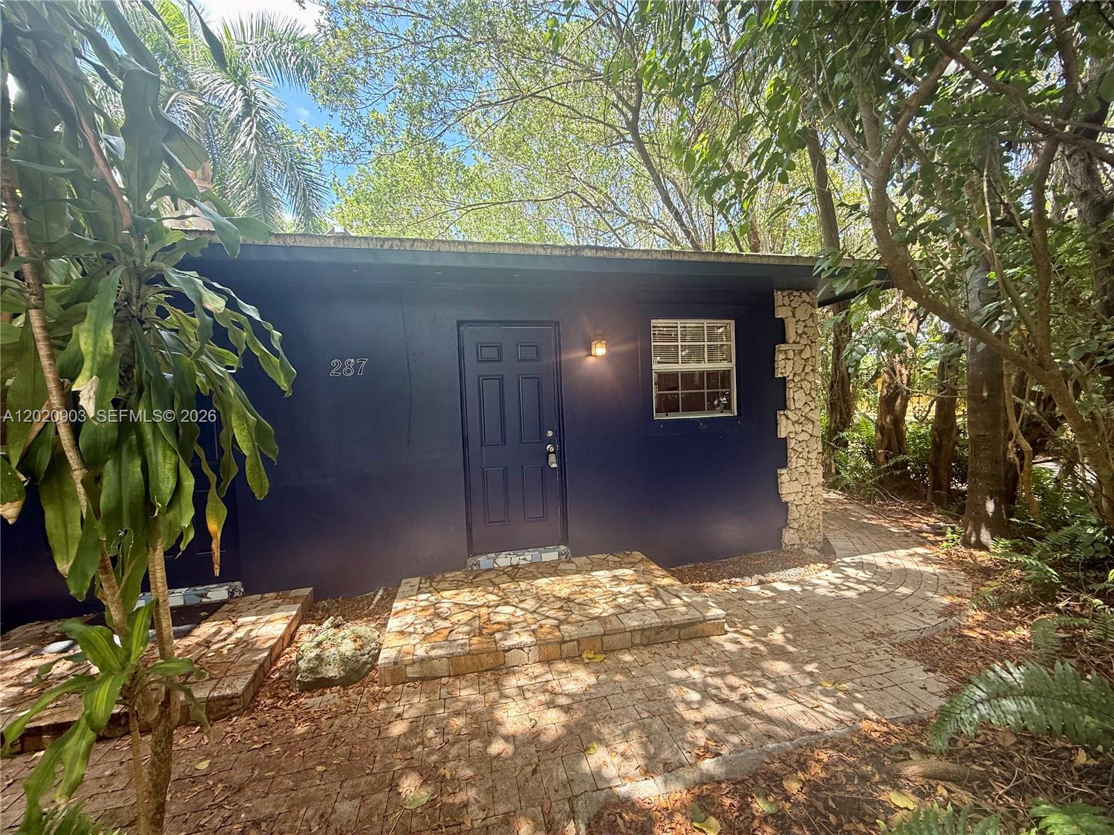 Property photo # 0
