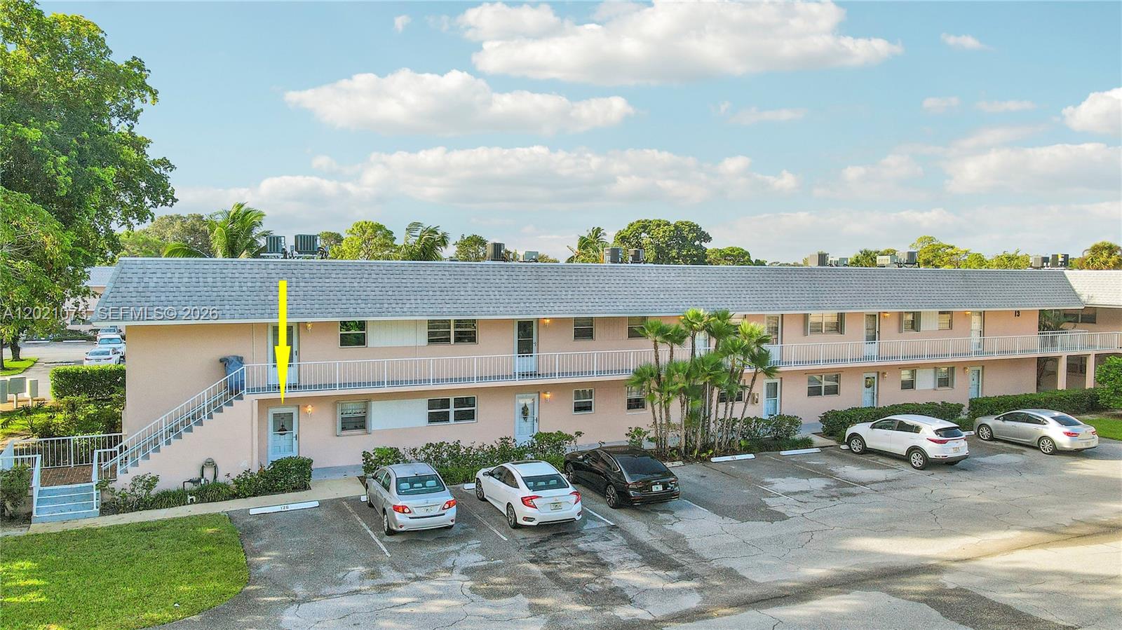 The Little Club Condo