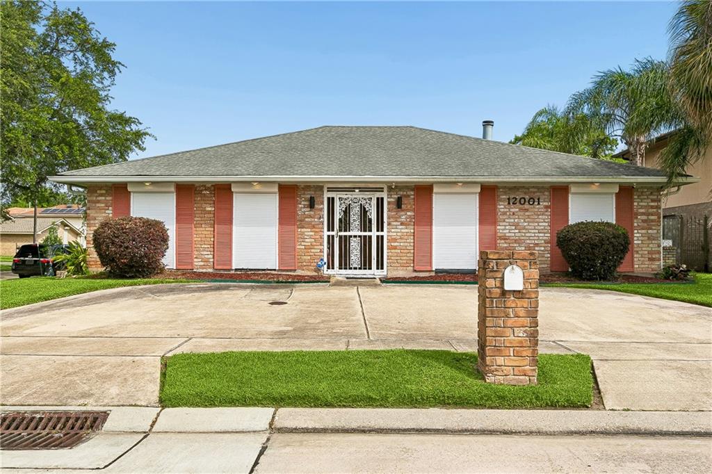 1st image of 12001 E Barrington Dr, New Orleans, LA 70128 | MLS# 2559021