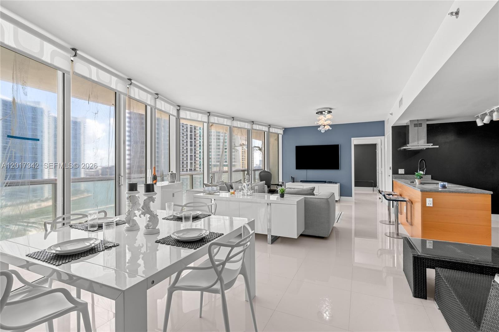 Icon Brickell No Two