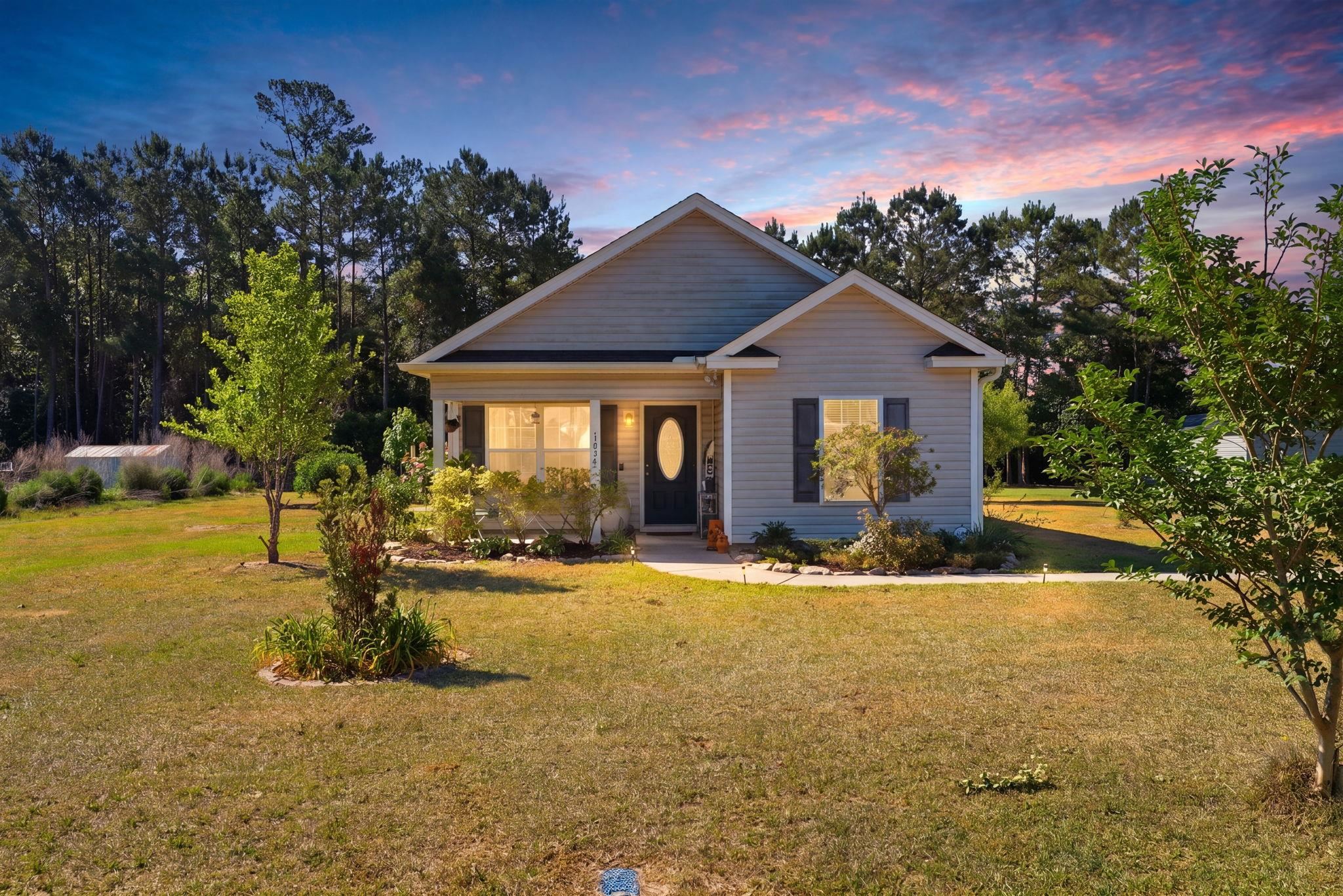 1938 West Homewood Rd. Conway, SC 29526