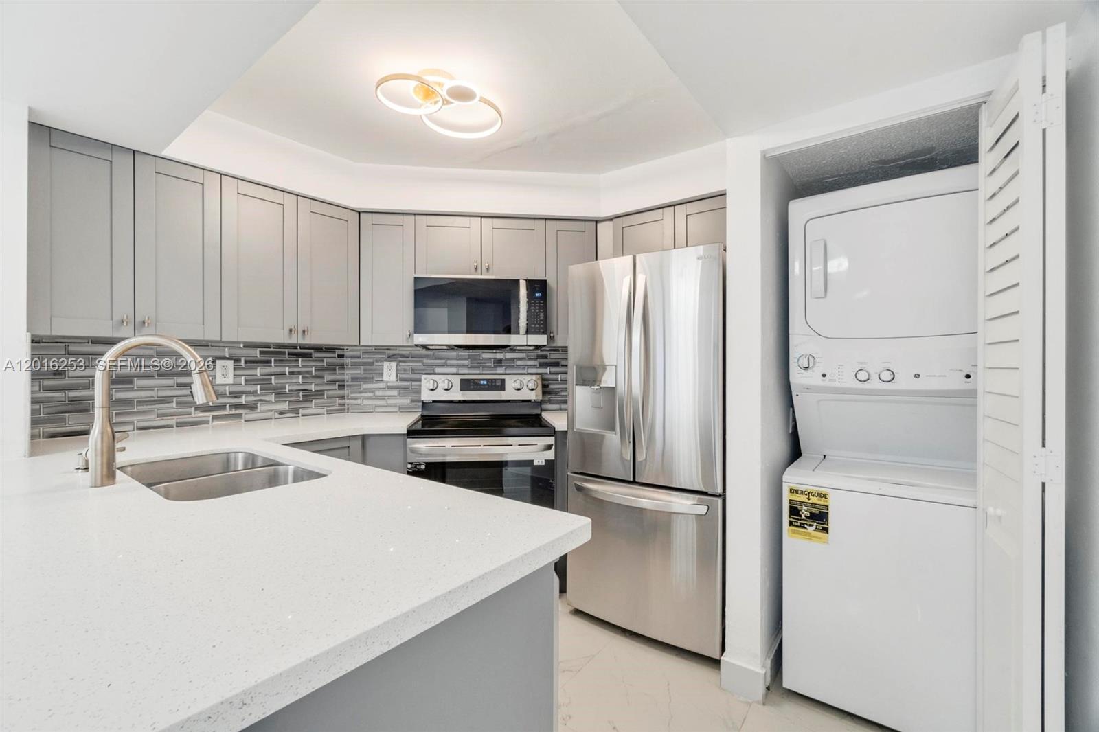 Property photo # 0