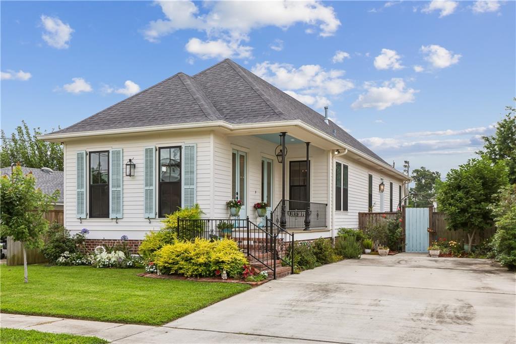 1st image of 1929 Mehle St, Arabi, LA 70032 | MLS# 2558864