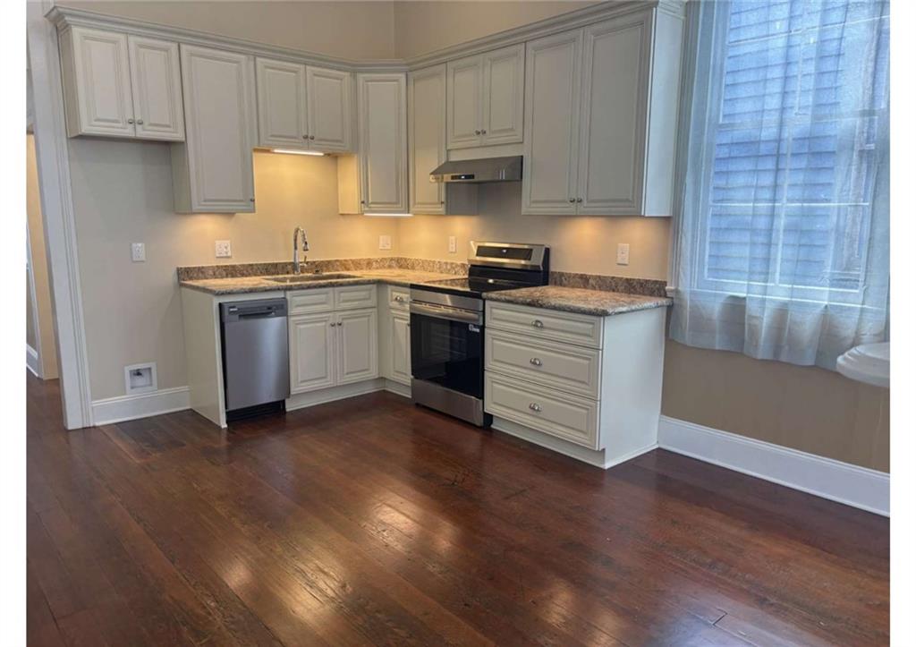 Homes for sale in New Orleans, LA | 729 Lesseps St, New Orleans, LA 70117 | MLS# 2555513