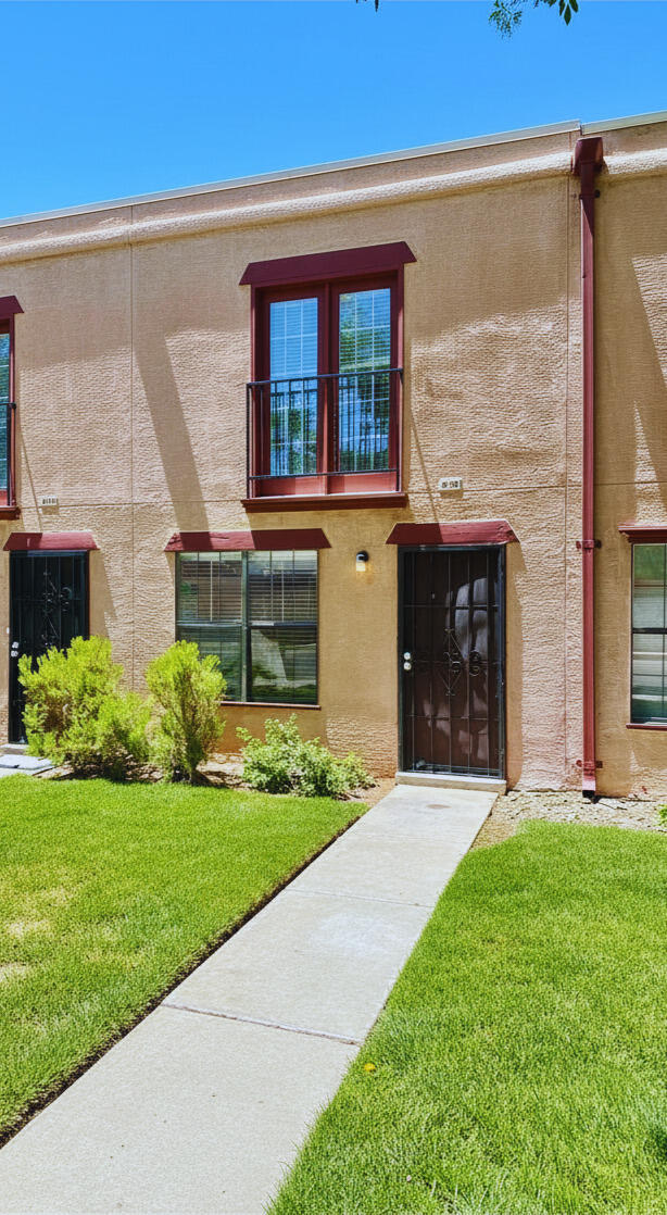 Homes for sale in Albuquerque, NM | 3301 Monroe St Ne #UNIT B16, Albuquerque, NM 87110 | MLS# 1103909