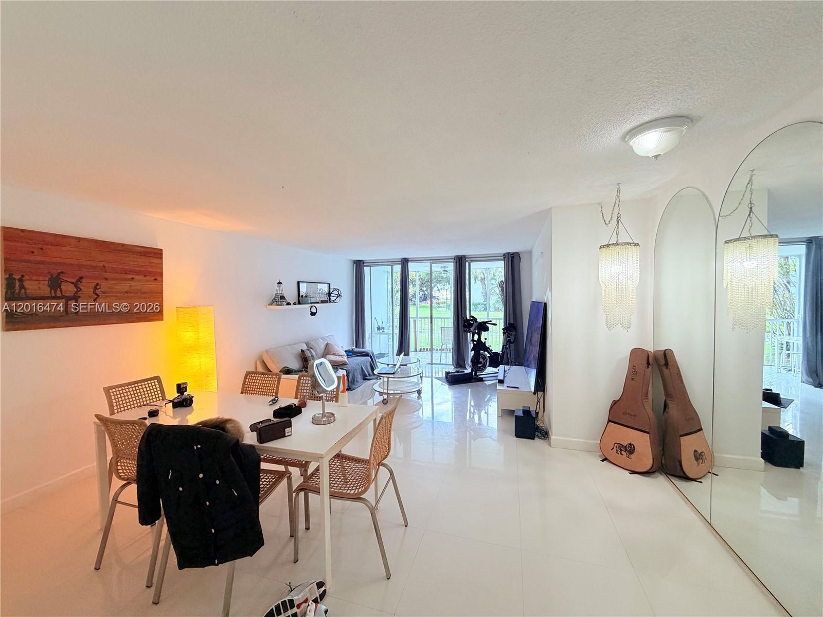 Jade Winds Group Allamand