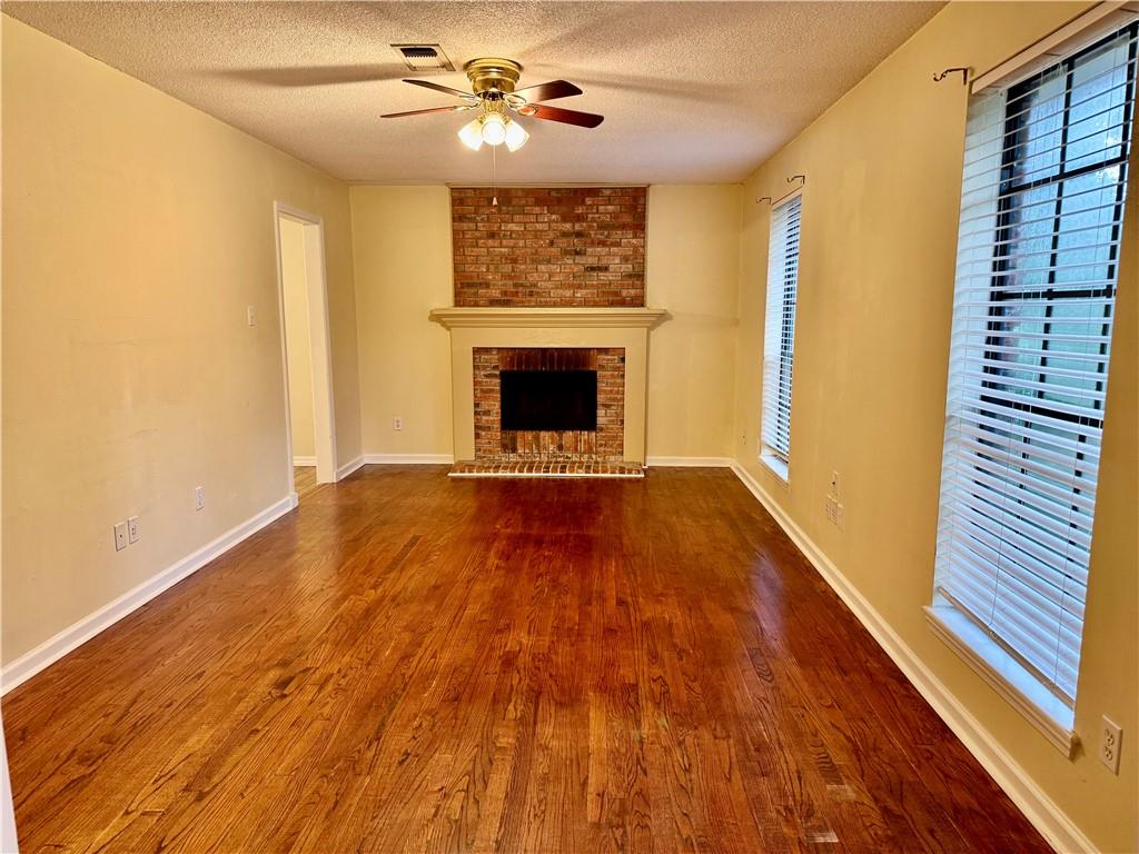 Photo 3 of Single family home for sale at 2061 Dupre St, Mandeville, LA 70448 | MLS# 2551089 | Listing updated on 2026-10-09