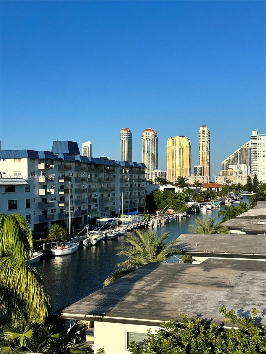 Bayview Point South Condo
