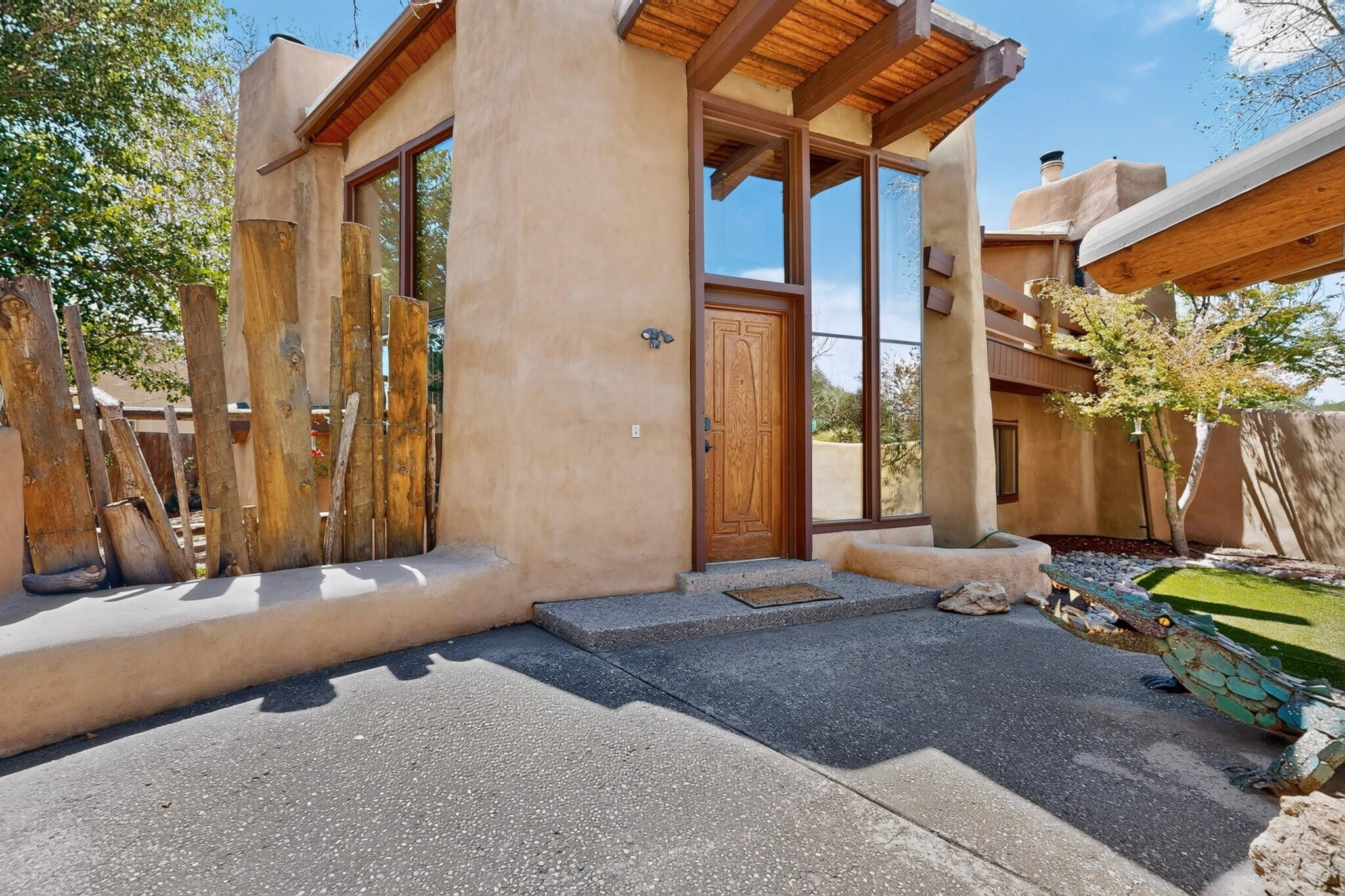 Photo 2 of Single family home for sale at 3232 Don Quixote Dr NW, Albuquerque, NM 87104 | MLS# 1103944 | Listing updated on 2026-09-12