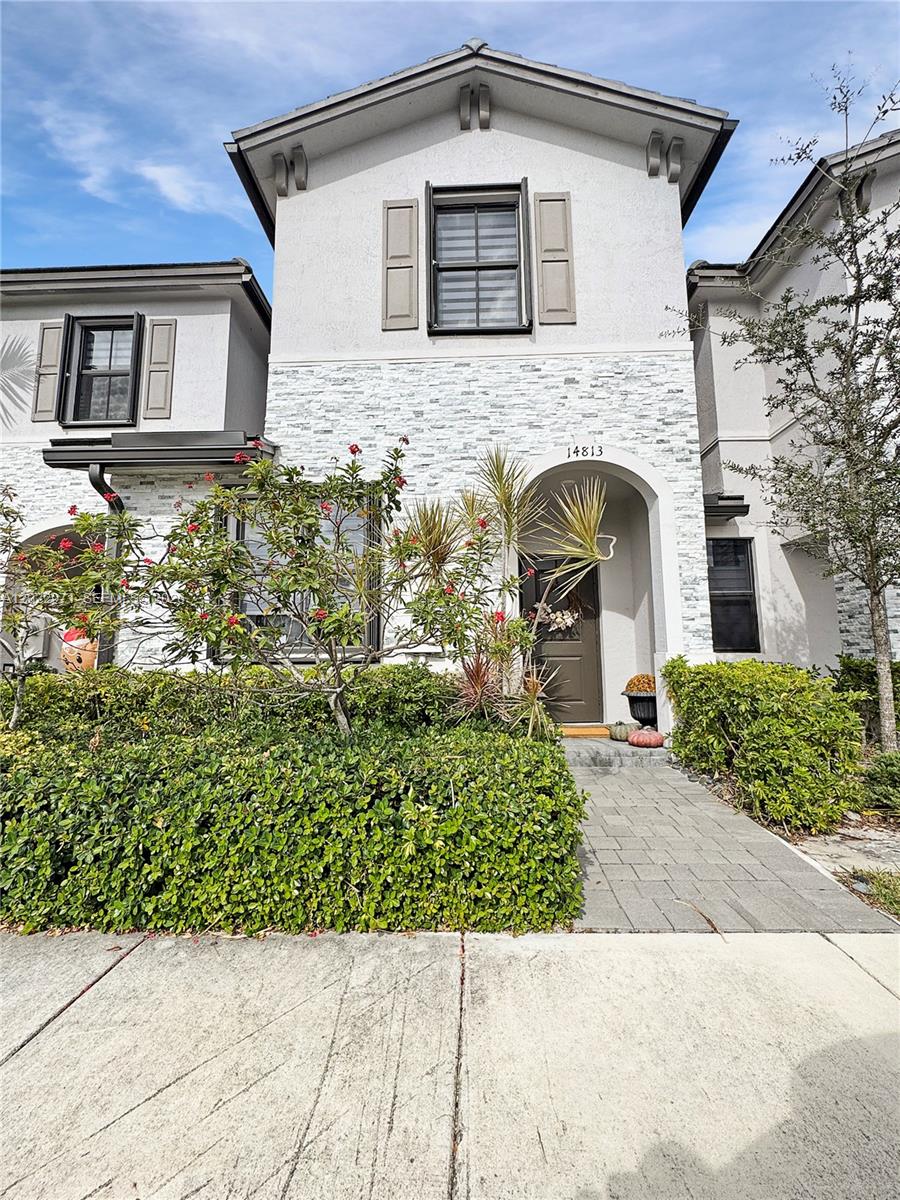 Property photo # 0
