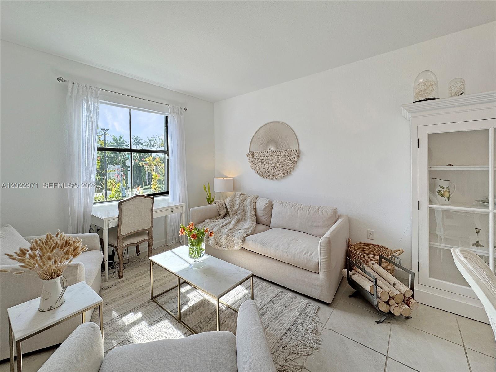 Property photo # 4