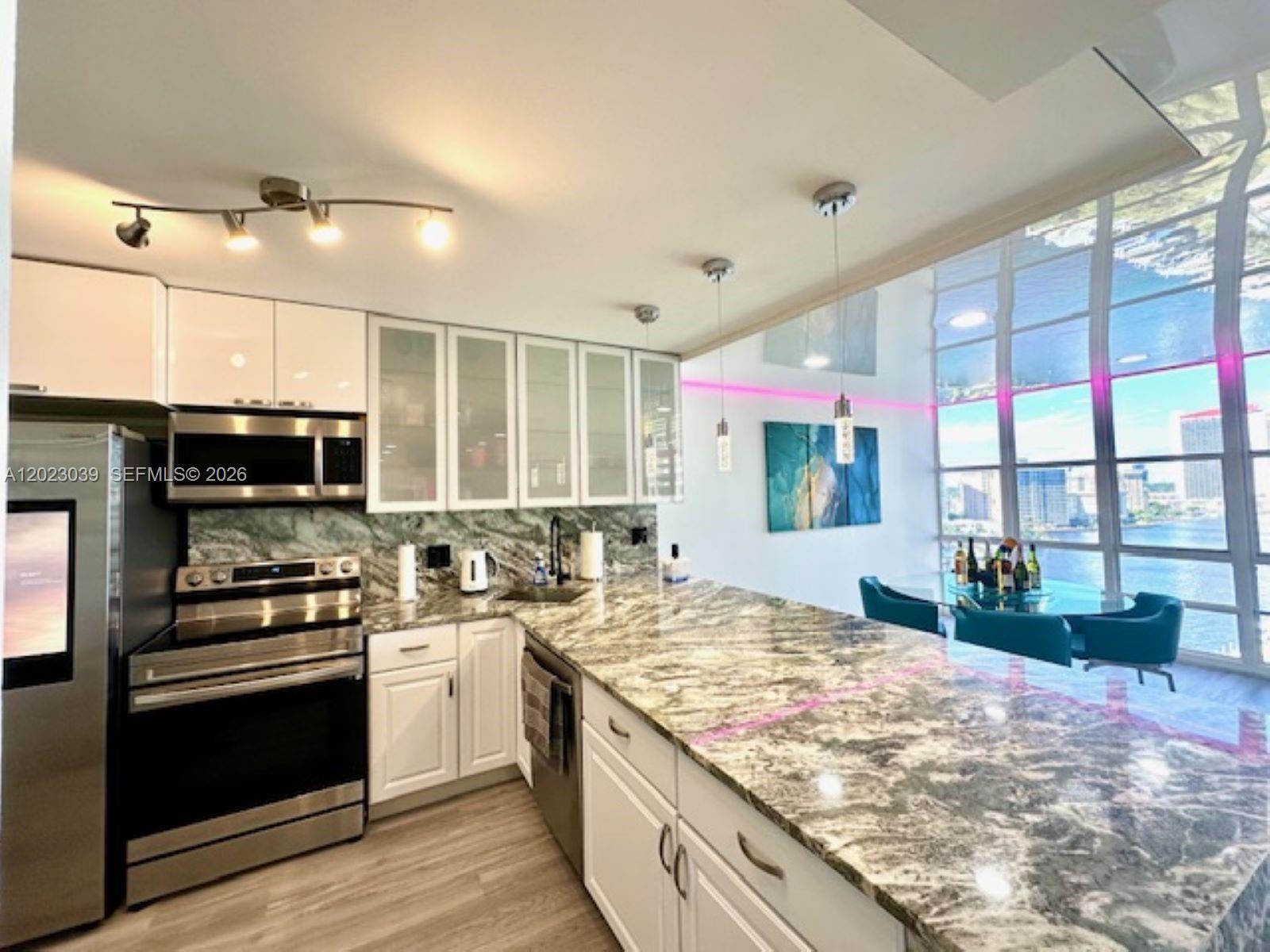 Property photo # 4