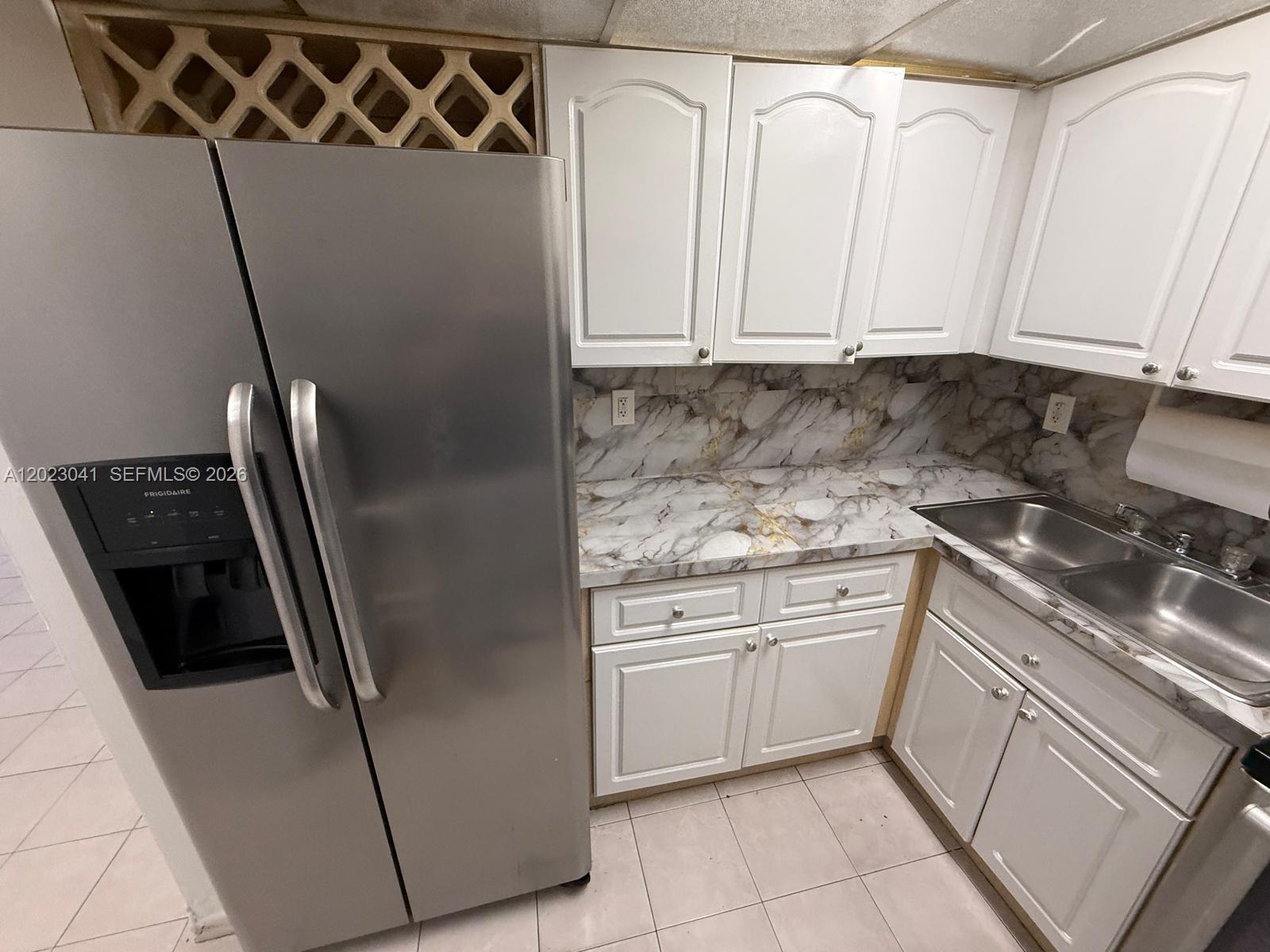 Property photo # 0