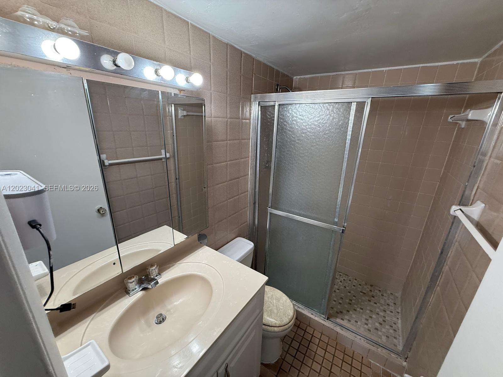 Property photo # 9