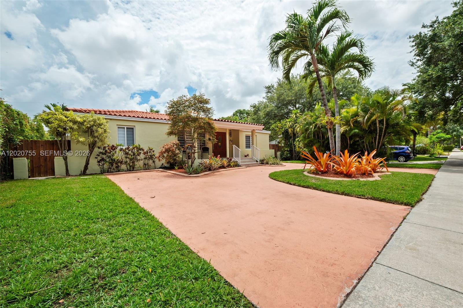 Homes for sale in Miami Springs, FL | 10 S Melrose Dr, Miami Springs, FL 33166 | MLS# A12020755