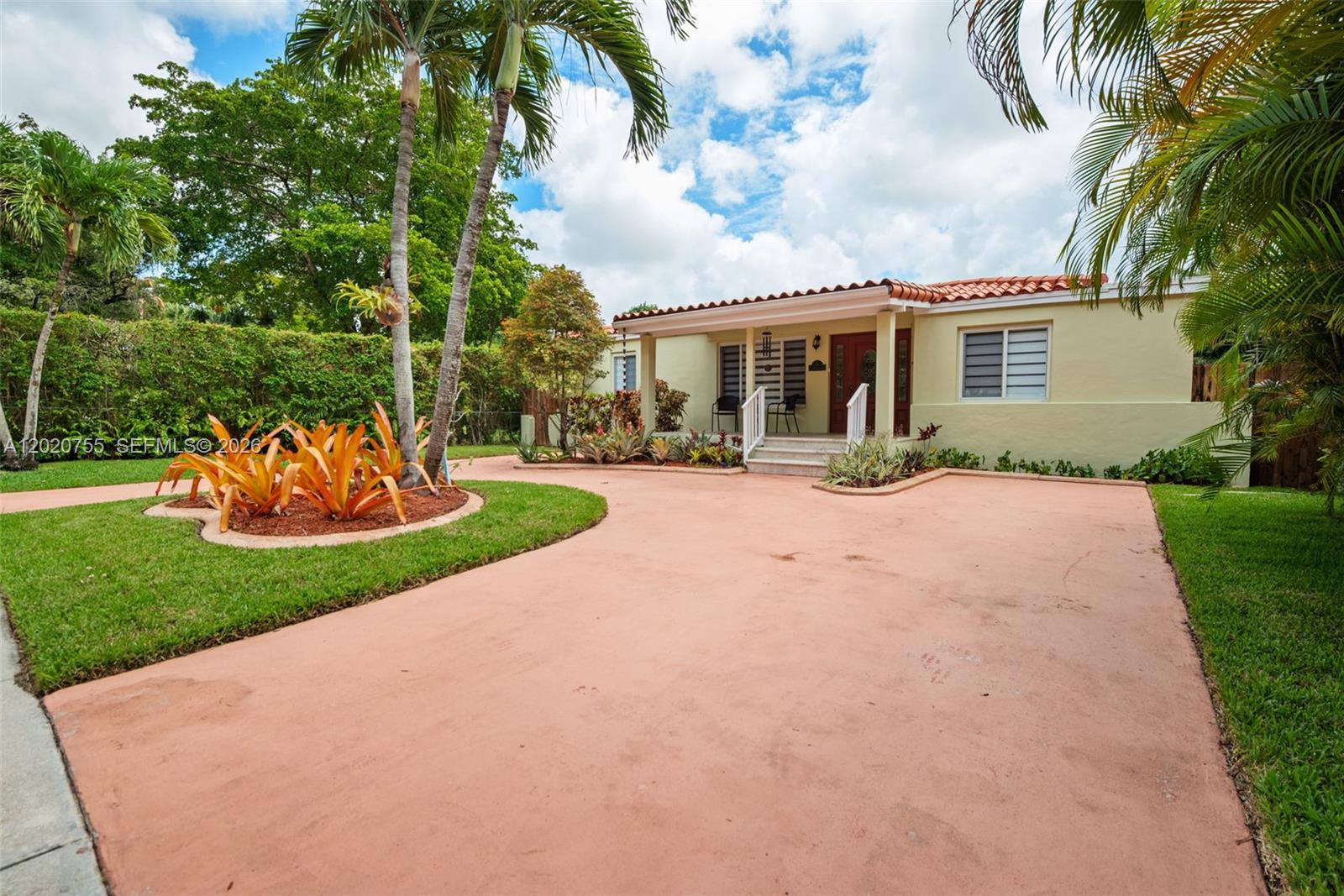 Homes for sale in Miami Springs, FL | 10 S Melrose Dr, Miami Springs, FL 33166 | MLS# A12020755