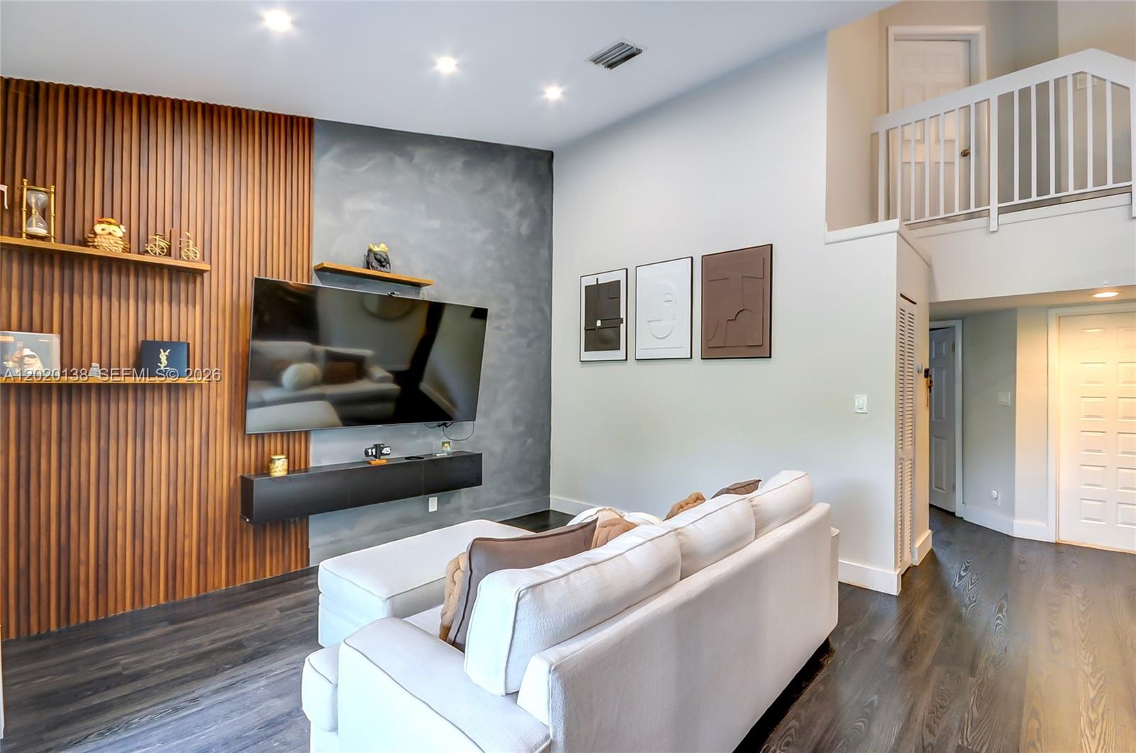 Property photo # 5