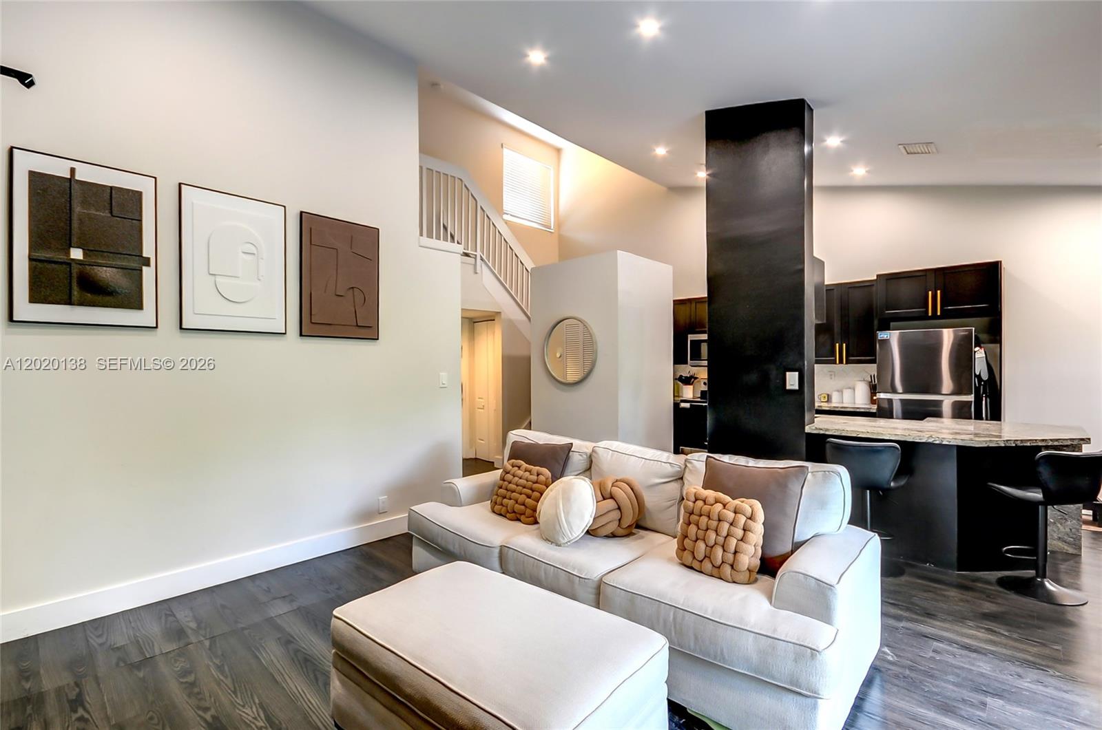Property photo # 8