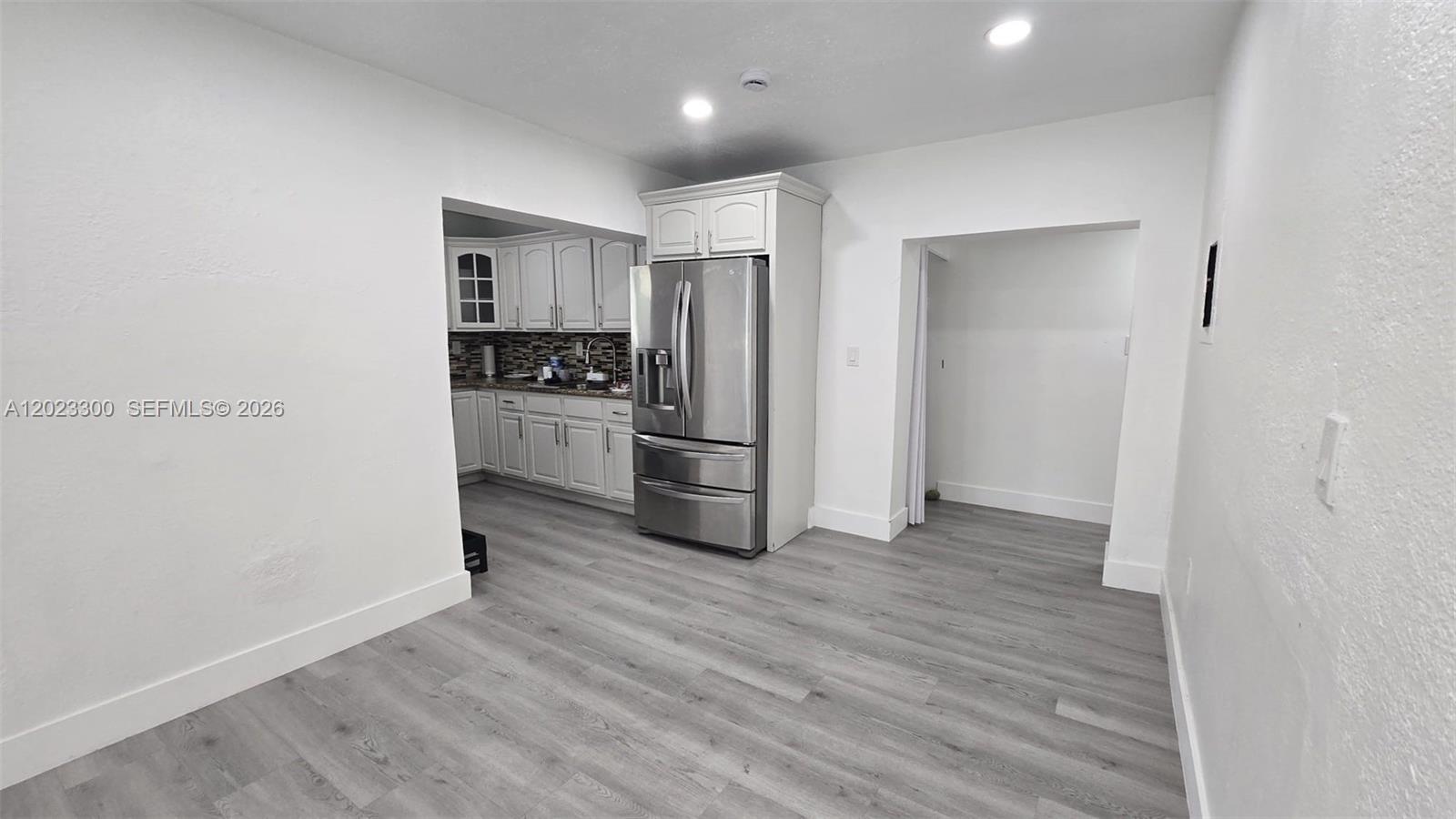 Property photo # 4