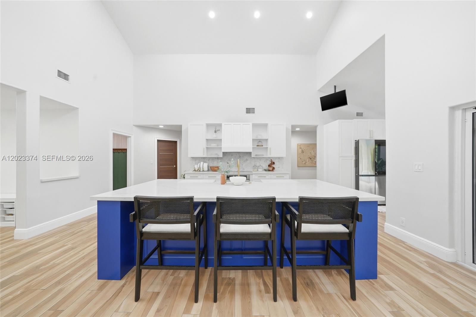 Property photo # 9