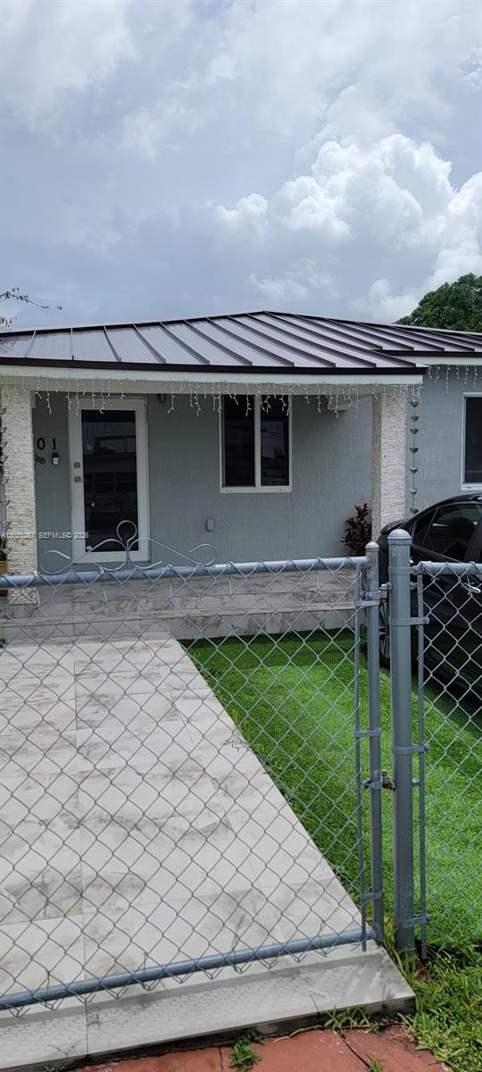 Homes for sale in Miami, FL | 301 Sw 36Th Ave, Miami, FL 33135 | MLS# A12023267