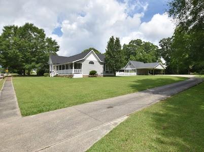 Homes for sale in Poplarville, MS | 410 W Michigan St, Poplarville, MS 39470 | MLS# 2559023