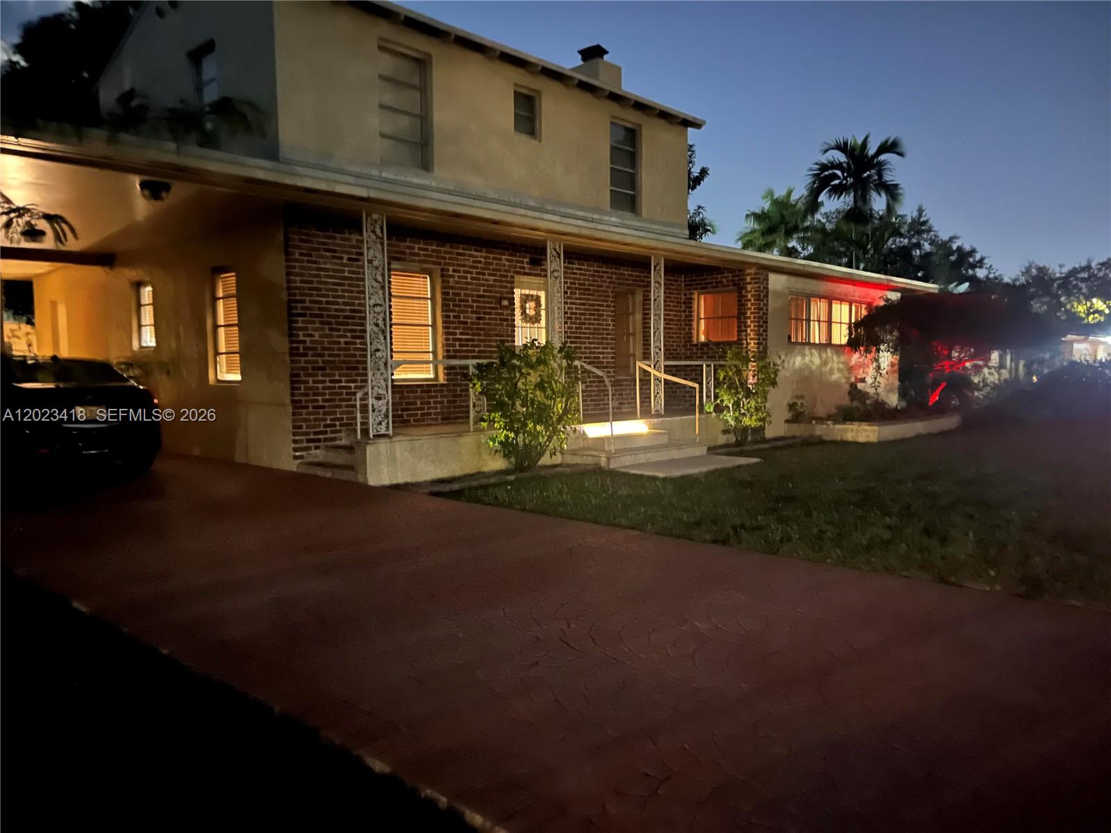 Homes for sale in Miami Springs, FL | 72 Palmetto Dr, Miami Springs, FL 33166 | MLS# A12023418