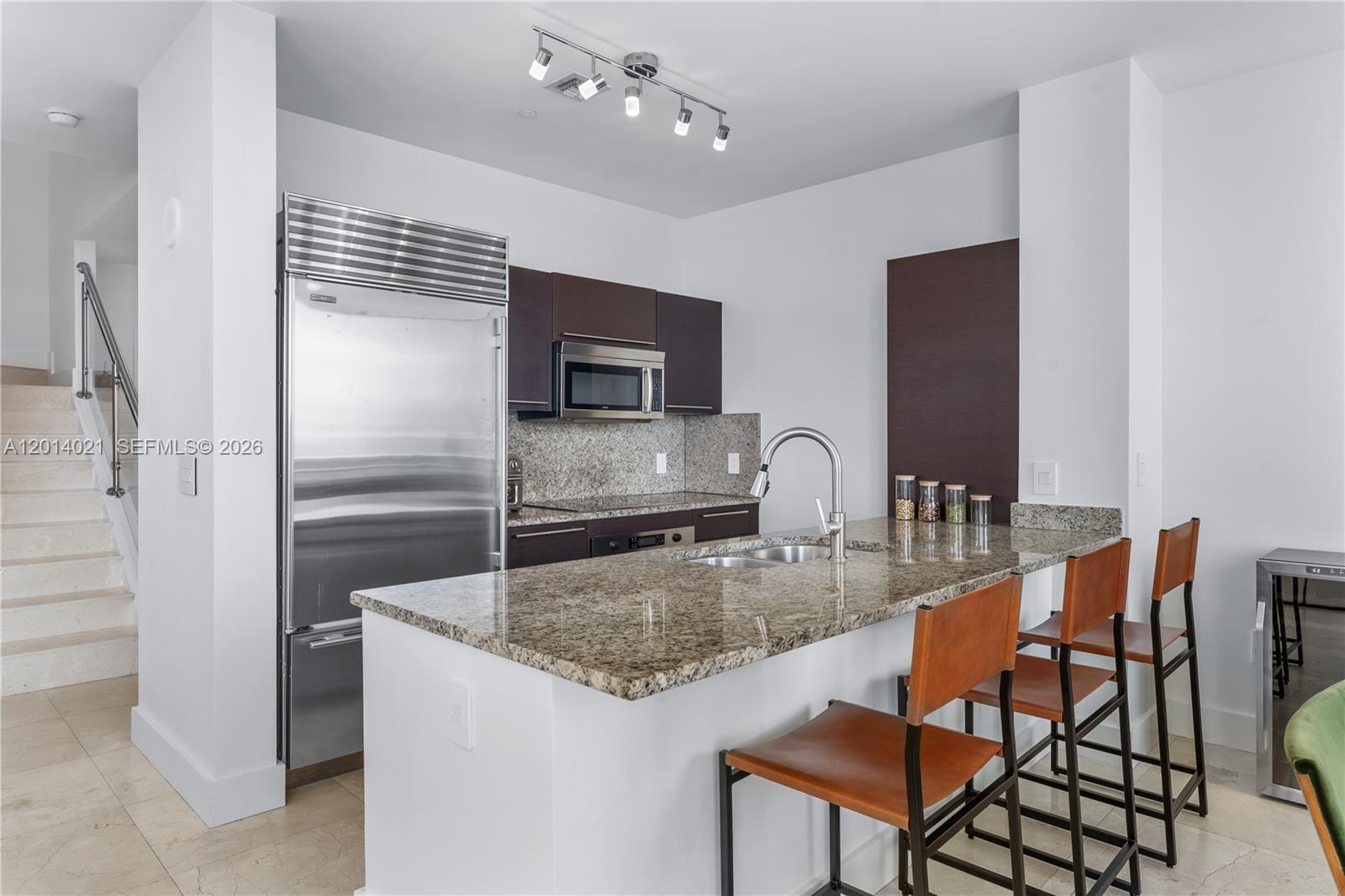 Property photo # 7