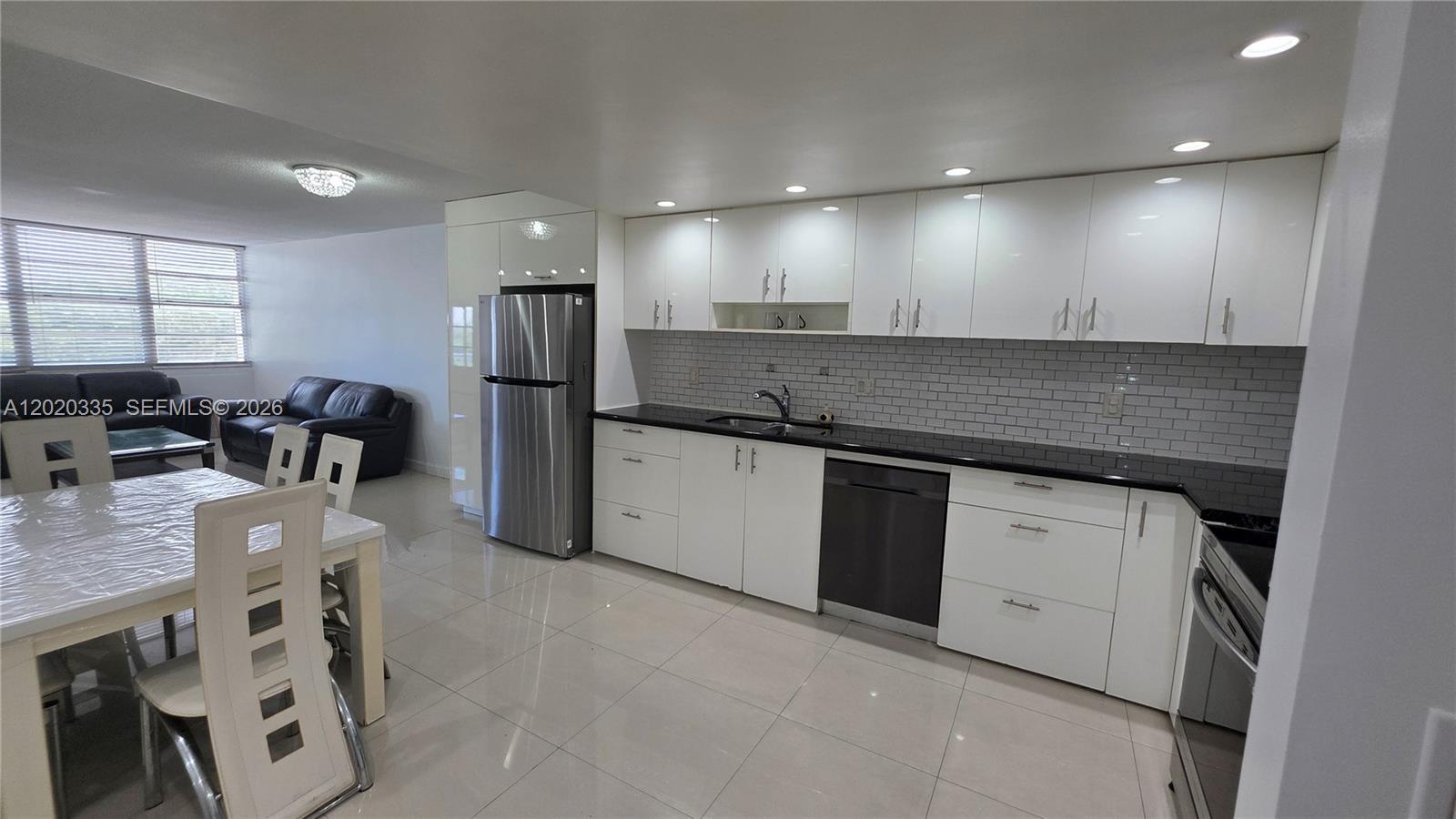Property photo # 4