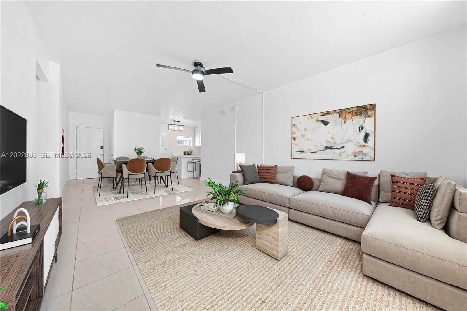 1300 Lincoln Rd D204
