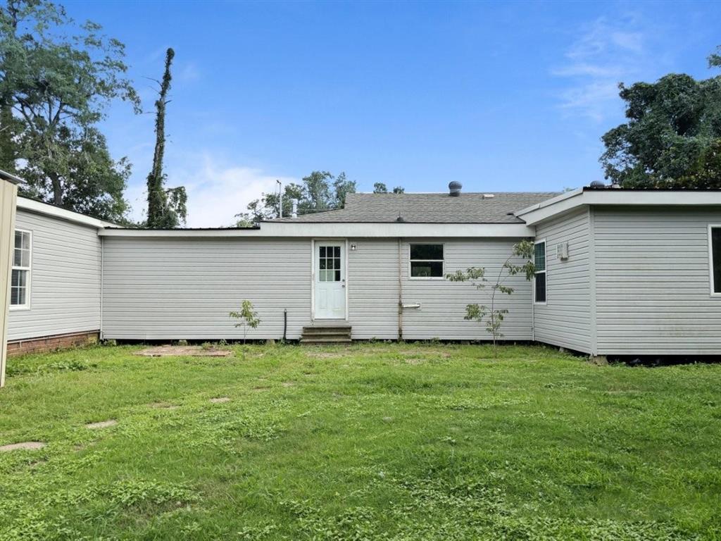 822 Bee Tree St — photo 3