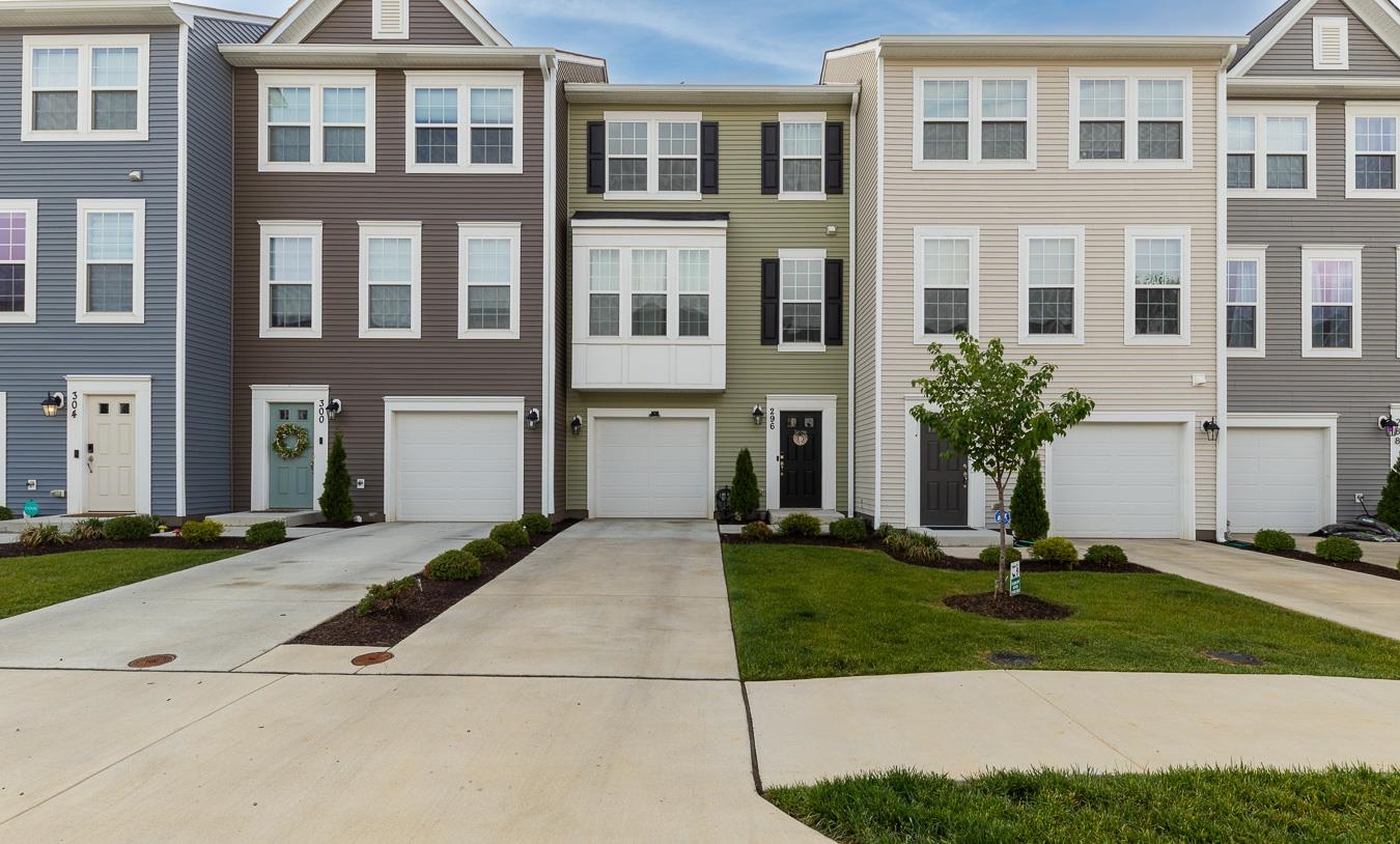 296 WILLOWSHIRE CT, Waynesboro, VA 22980
