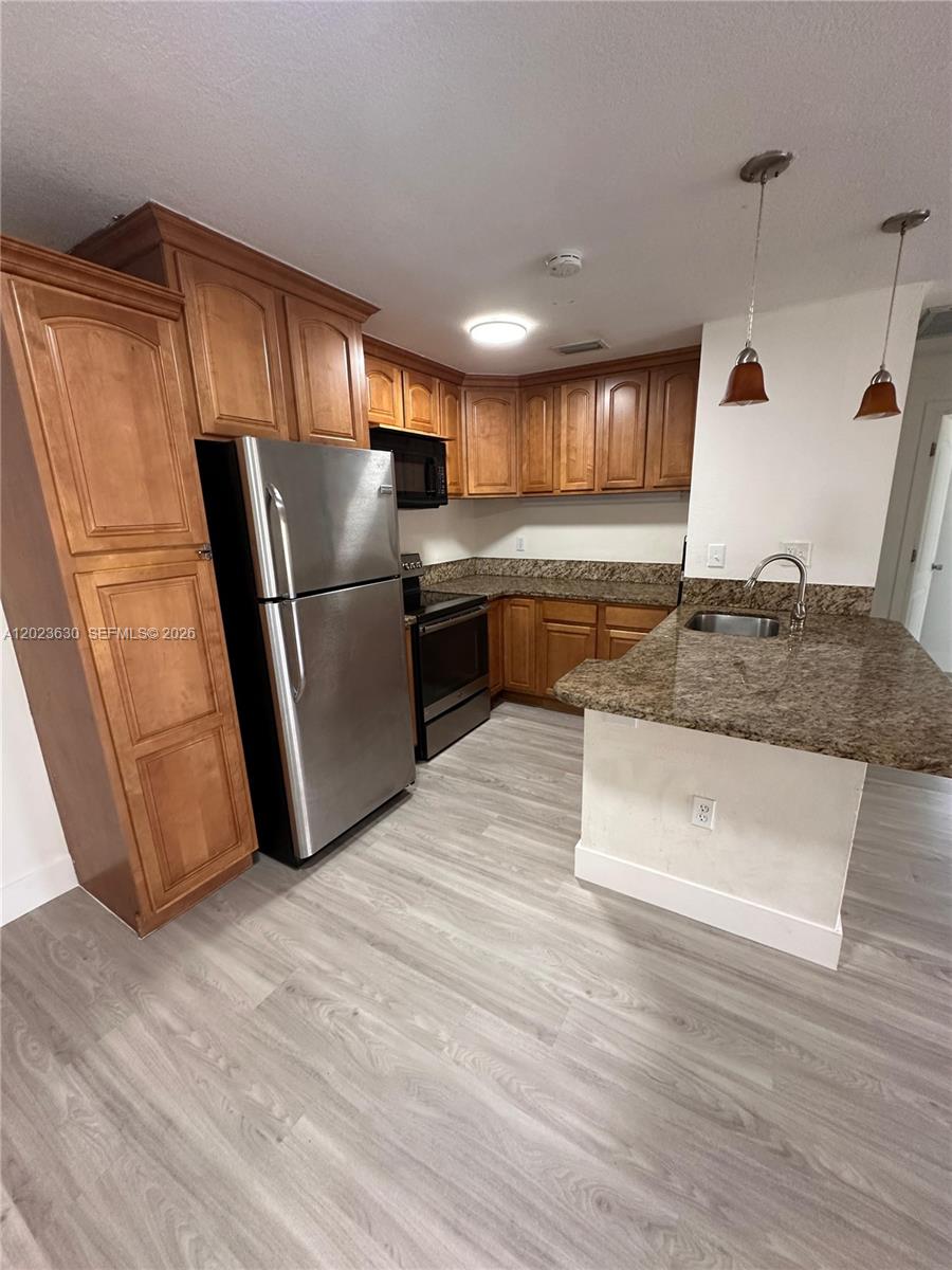 Property photo # 8