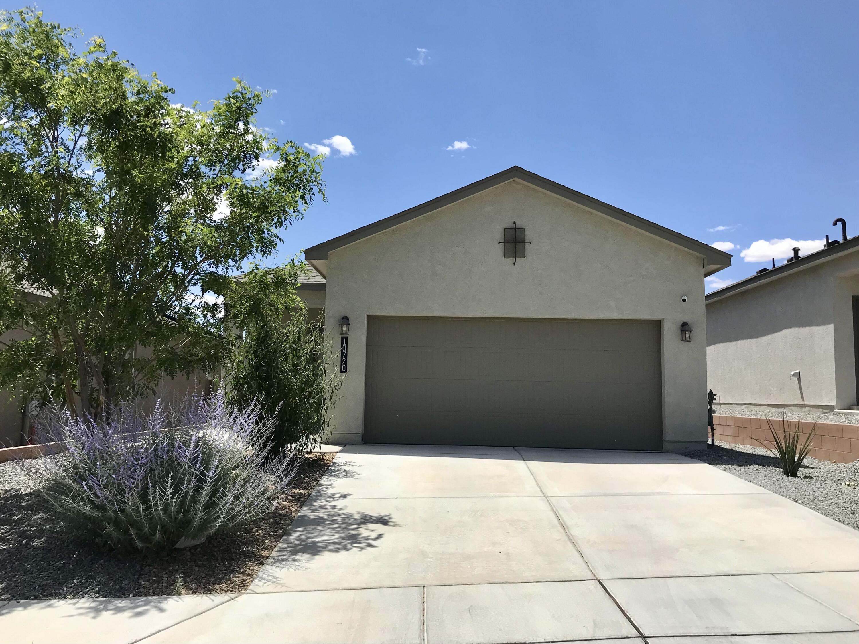 Homes for sale in Albuquerque, NM | 10720 Caresso Loop Sw, Albuquerque, NM 87121 | MLS# 1104021