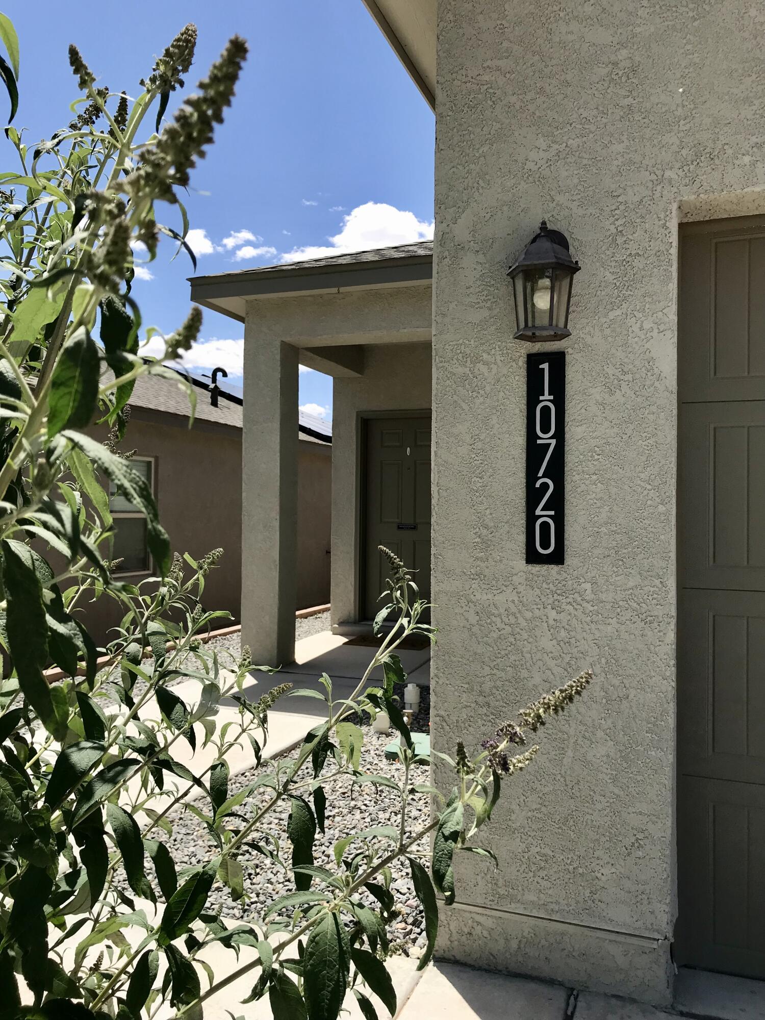 Homes for sale in Albuquerque, NM | 10720 Caresso Loop Sw, Albuquerque, NM 87121 | MLS# 1104021