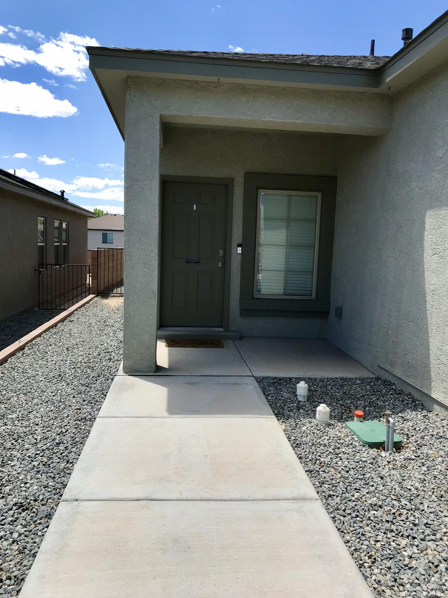 Homes for sale in Albuquerque, NM | 10720 Caresso Loop Sw, Albuquerque, NM 87121 | MLS# 1104021