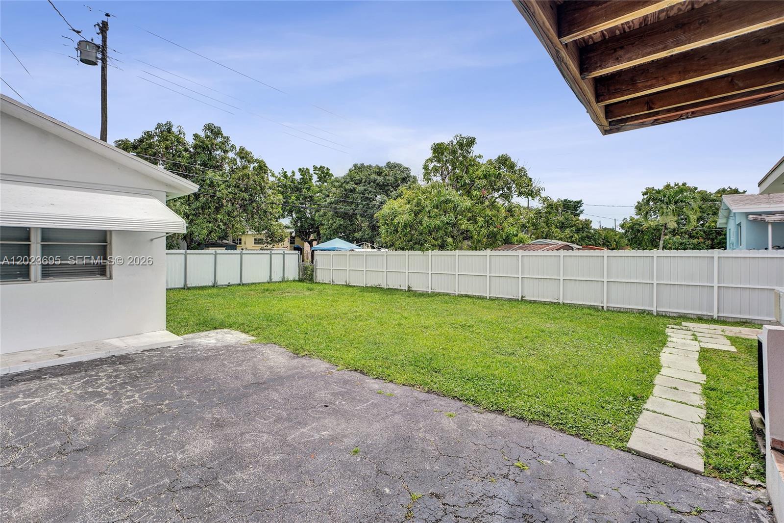 Property photo # 7