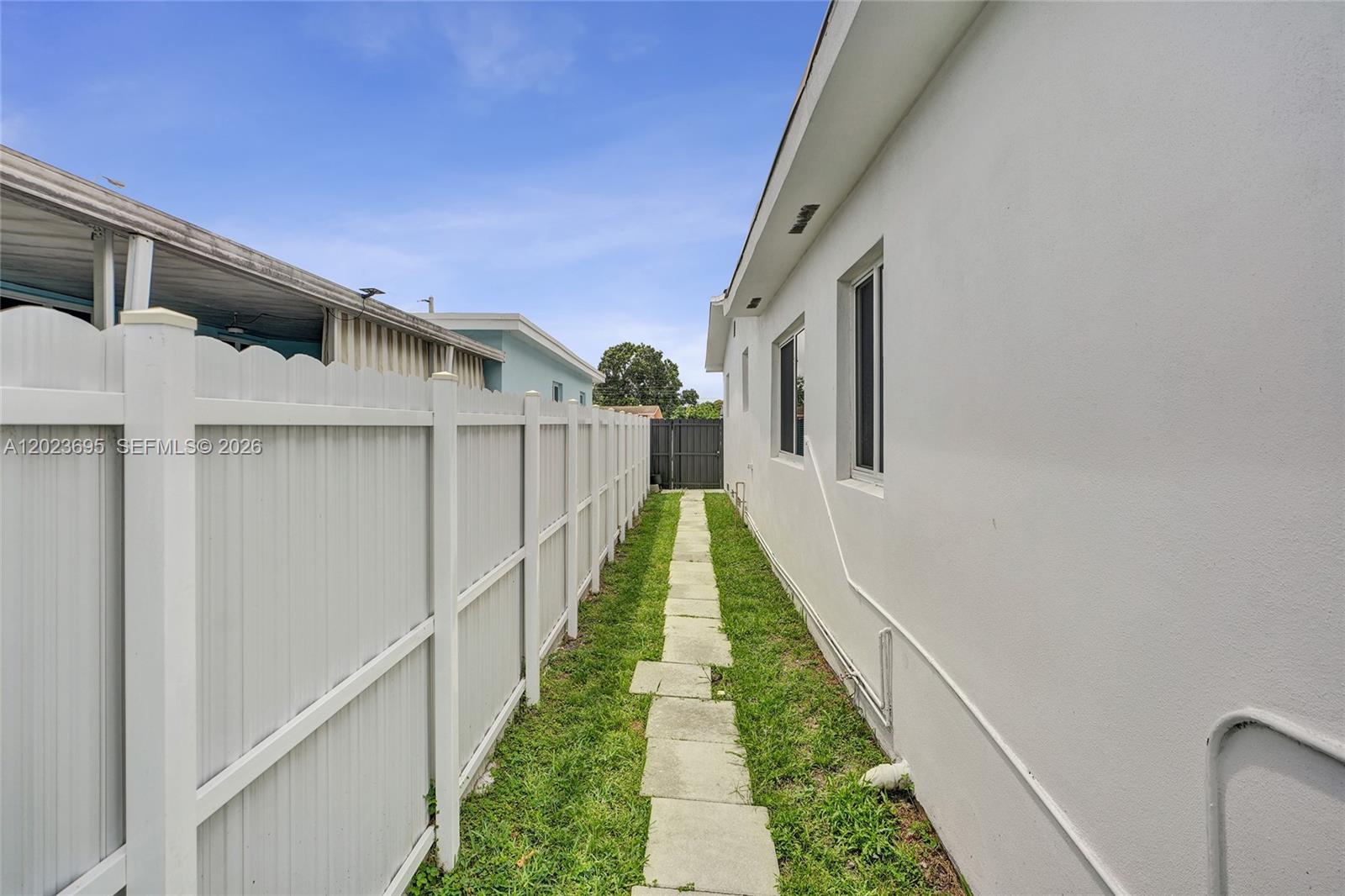 Property photo # 9