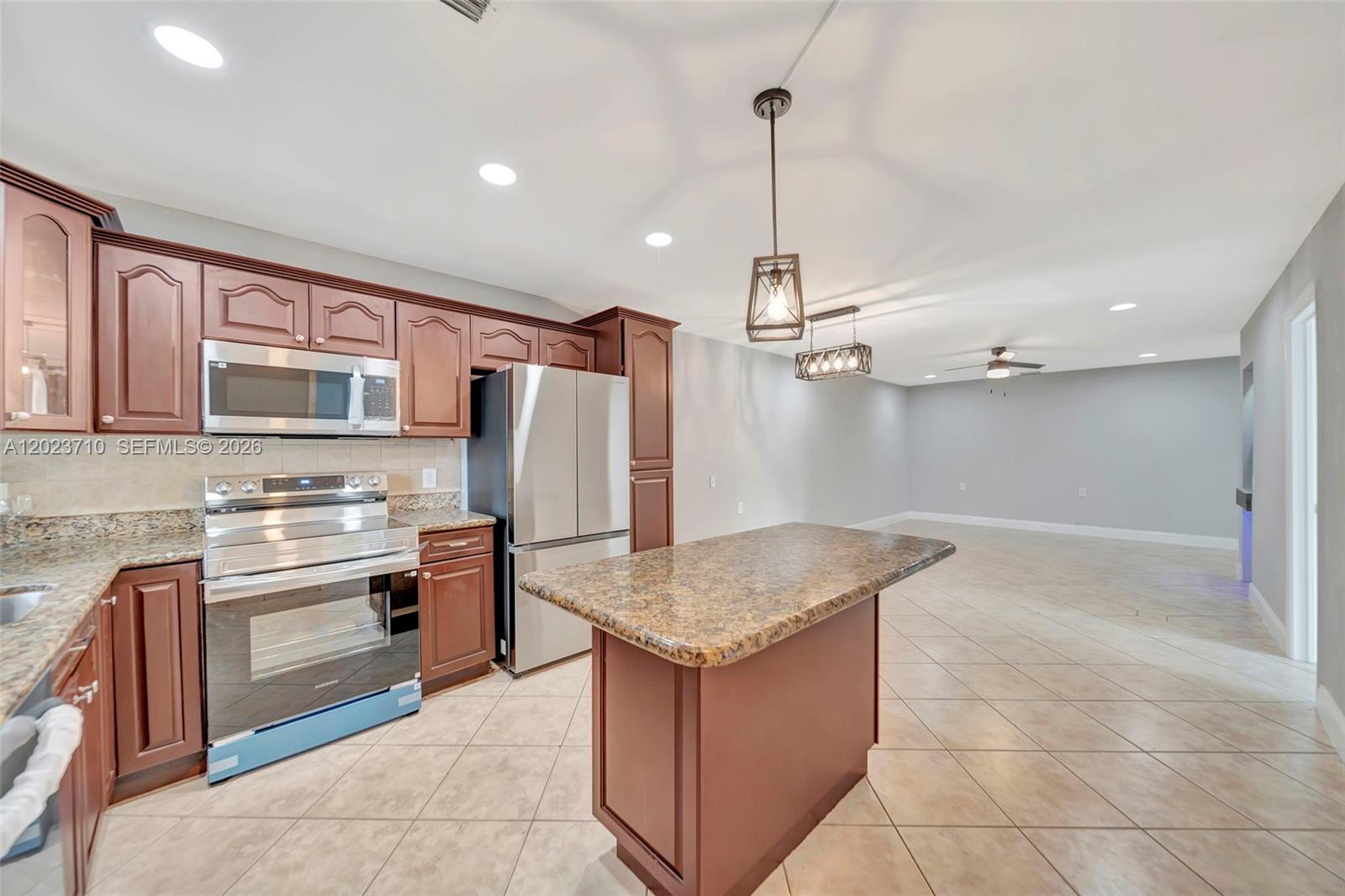 Property photo # 7