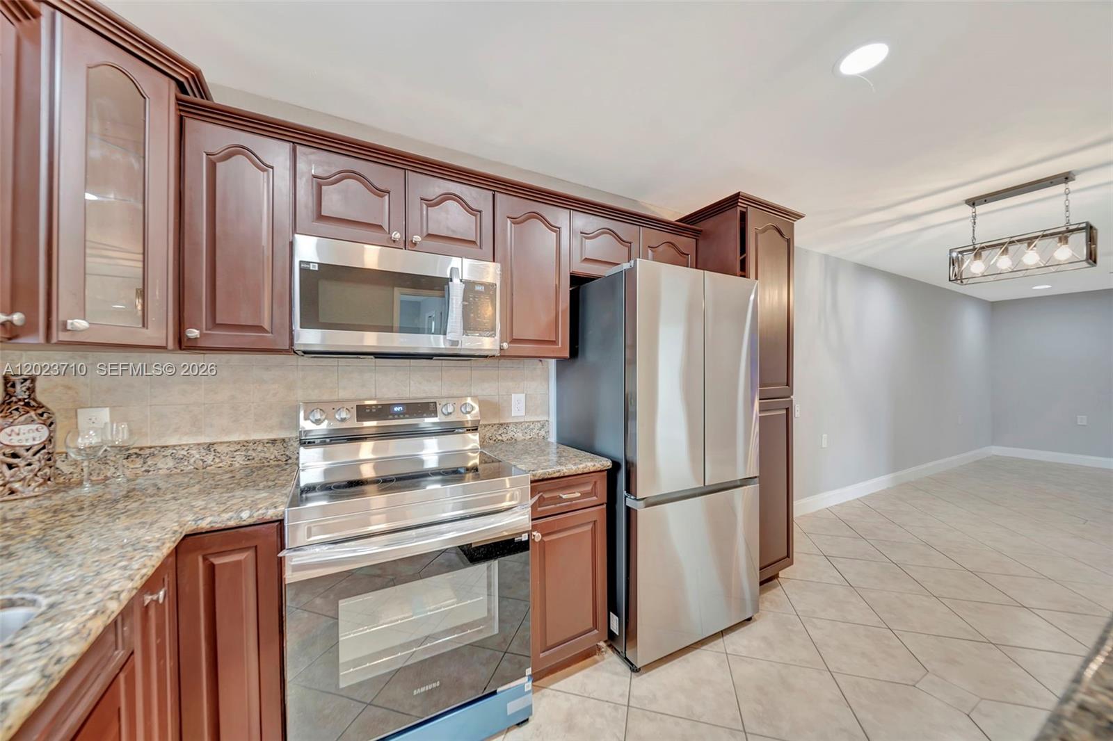 Property photo # 9