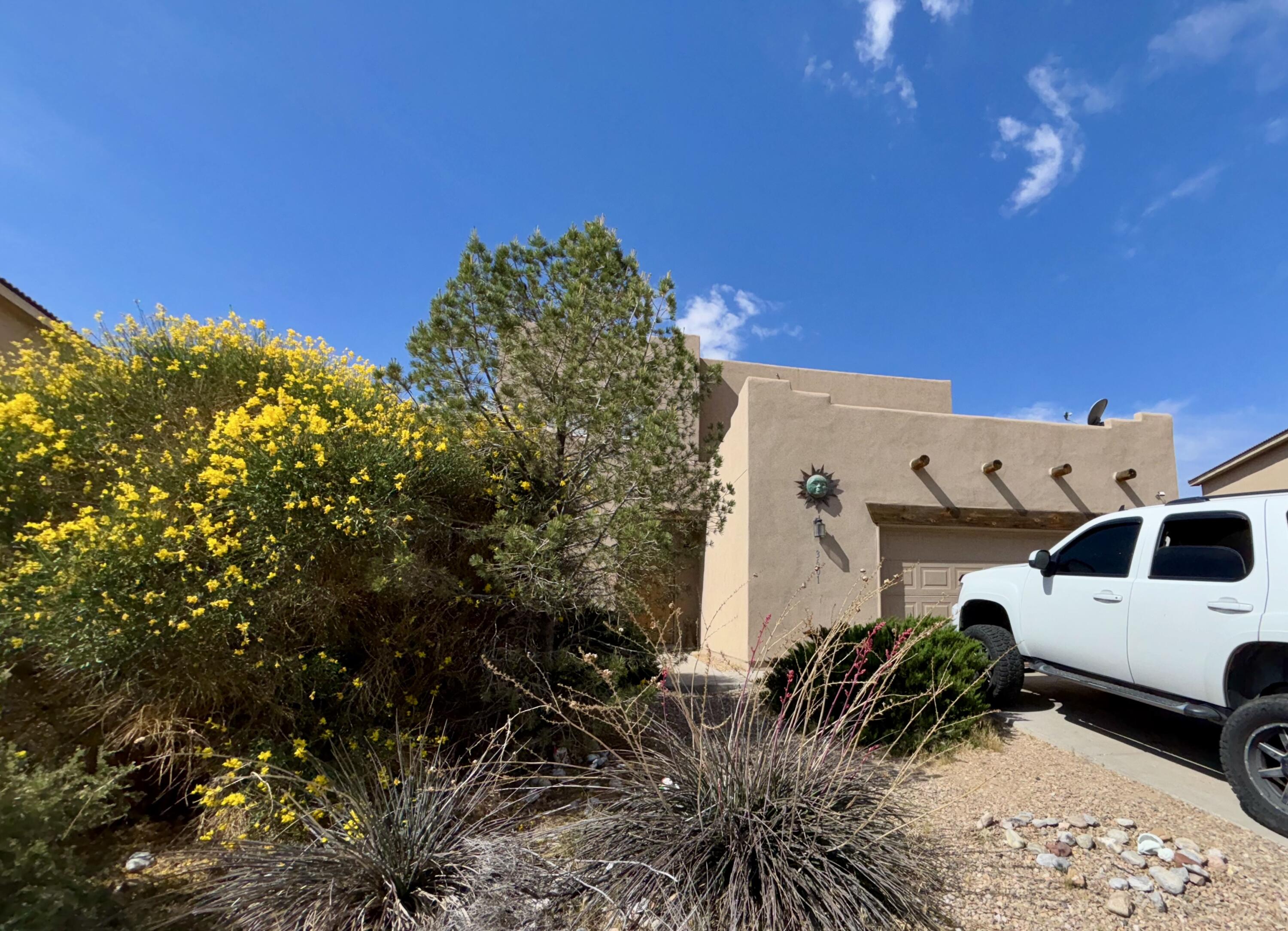 Homes for sale in Los Lunas, NM | 3601 Wagon Wheel St Sw, Los Lunas, NM 87031 | MLS# 1104042