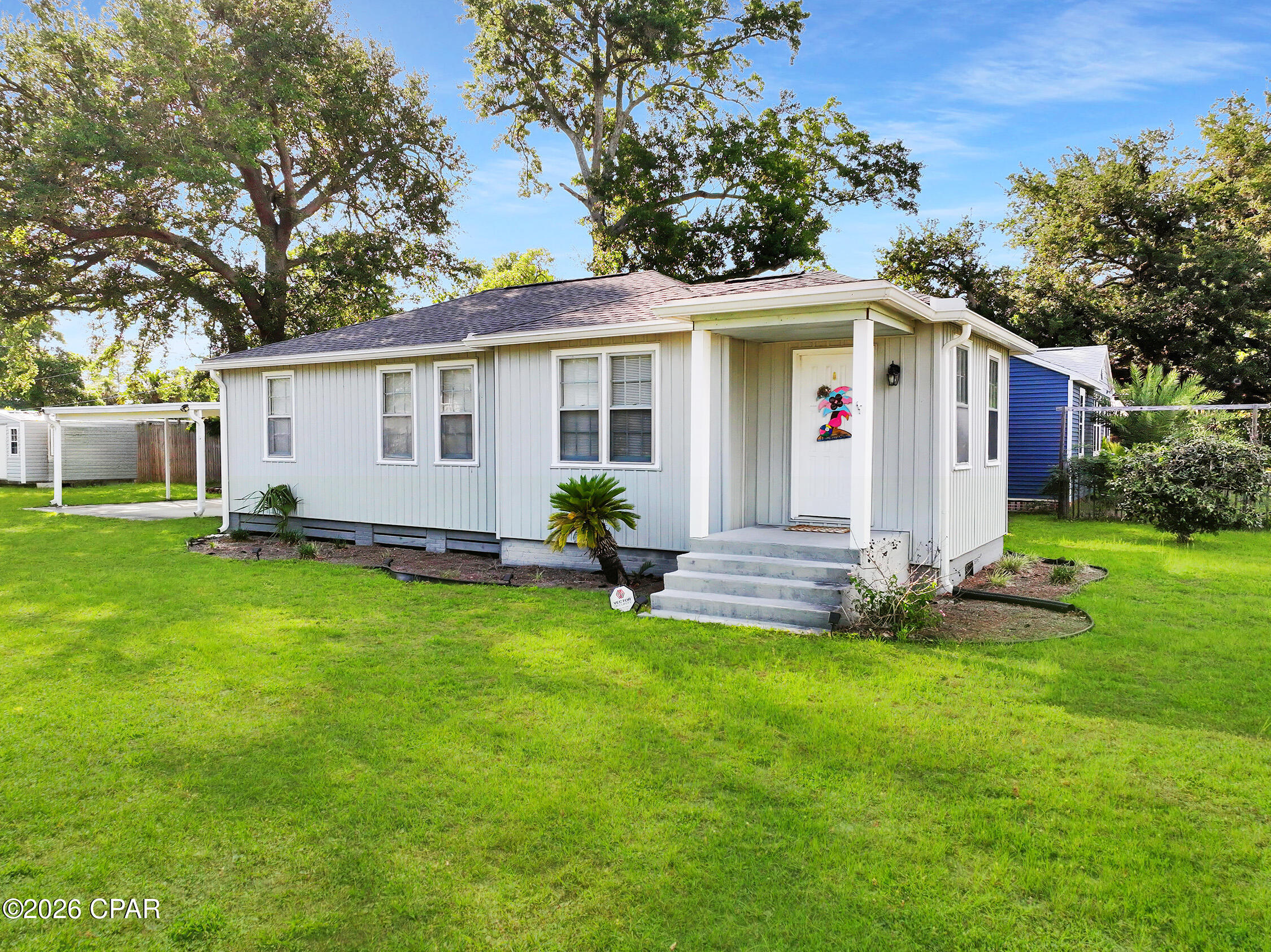 Photo 1 of Single family home for sale at 1214 Long Ave, Port Saint Joe, FL 32456 | MLS# 790242 | Listing updated on 2026-09-28